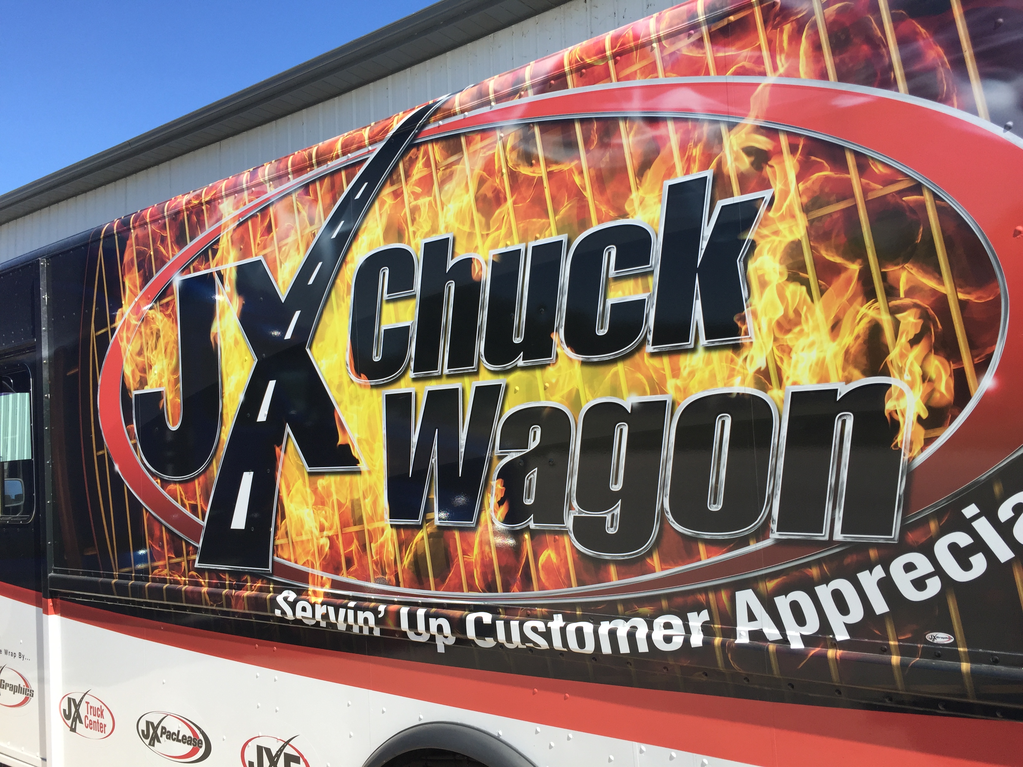 The popular JX Chuck Wagon served up coffee and donuts to attendees during registration and staging