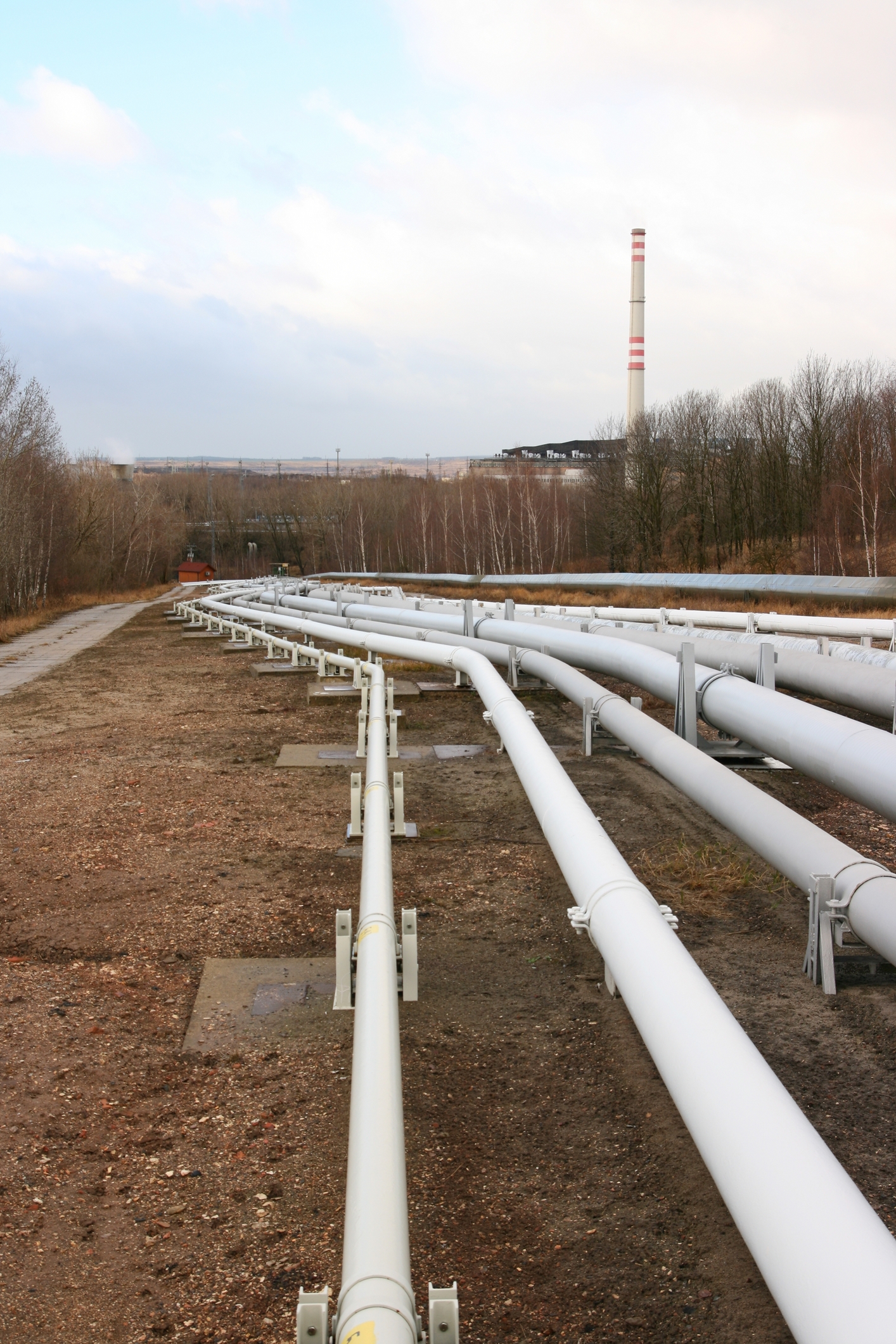 Pipeline - A system of pipe/pipes used to transport oil and/or gas to a main gathering point to be sold. (CEG Holdings, LLC.)