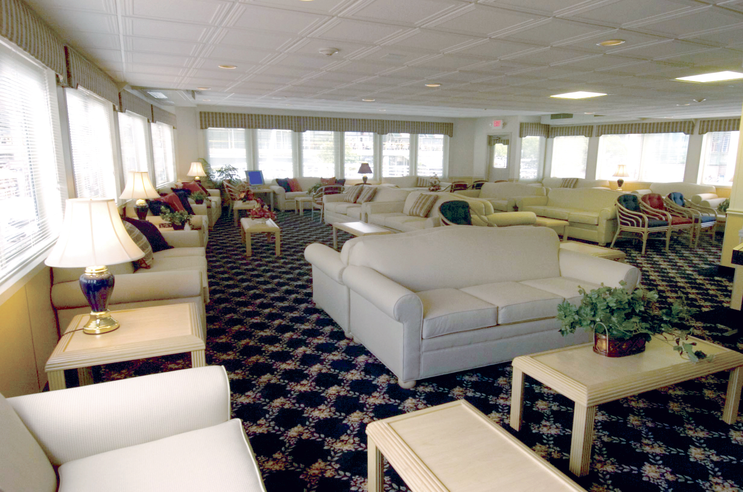 American Cruise Lines - American Spirit Lounge