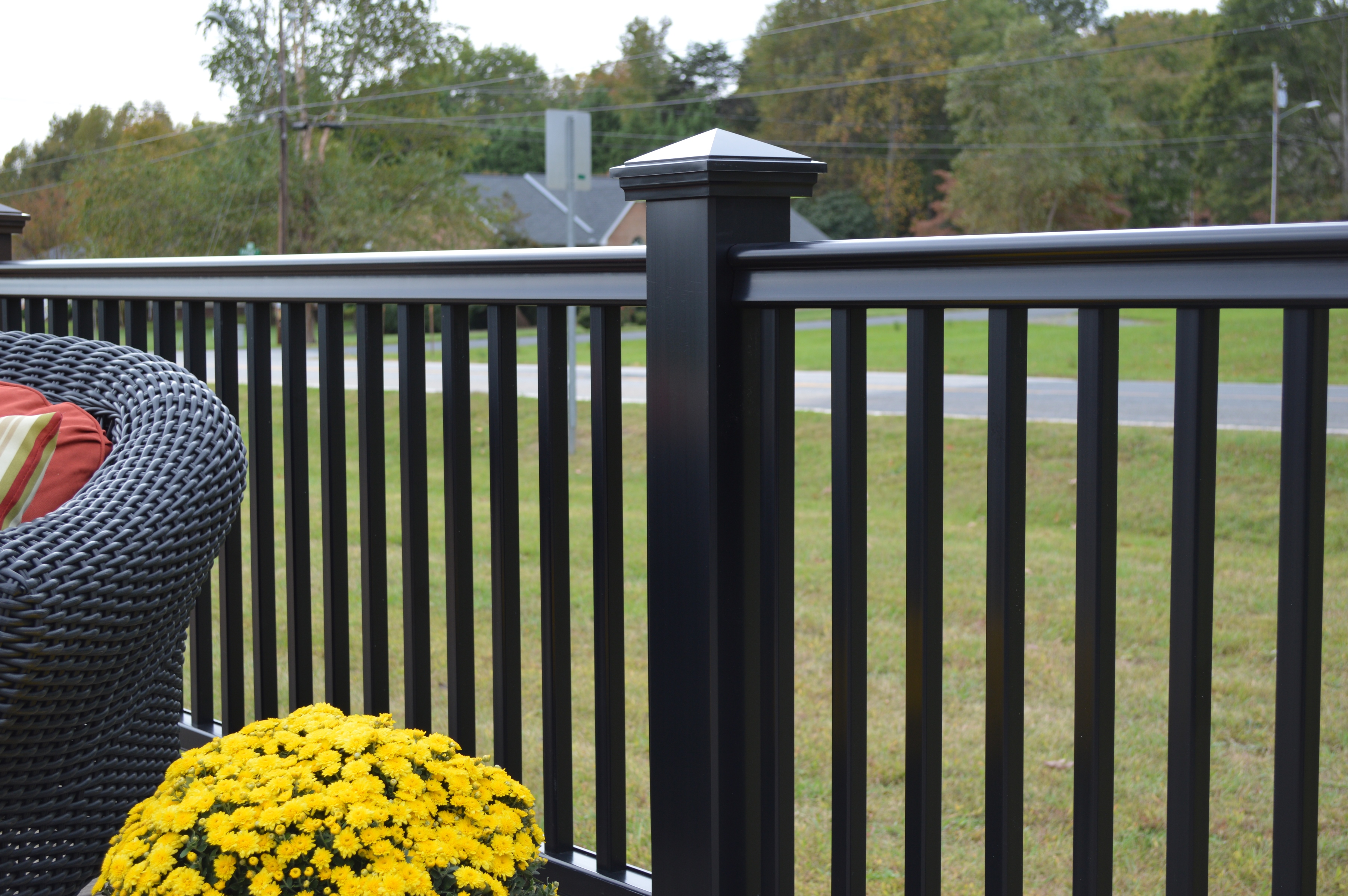 New Fiberon Symmetry Railing Colors Offer Exceptional Blend of Style ...