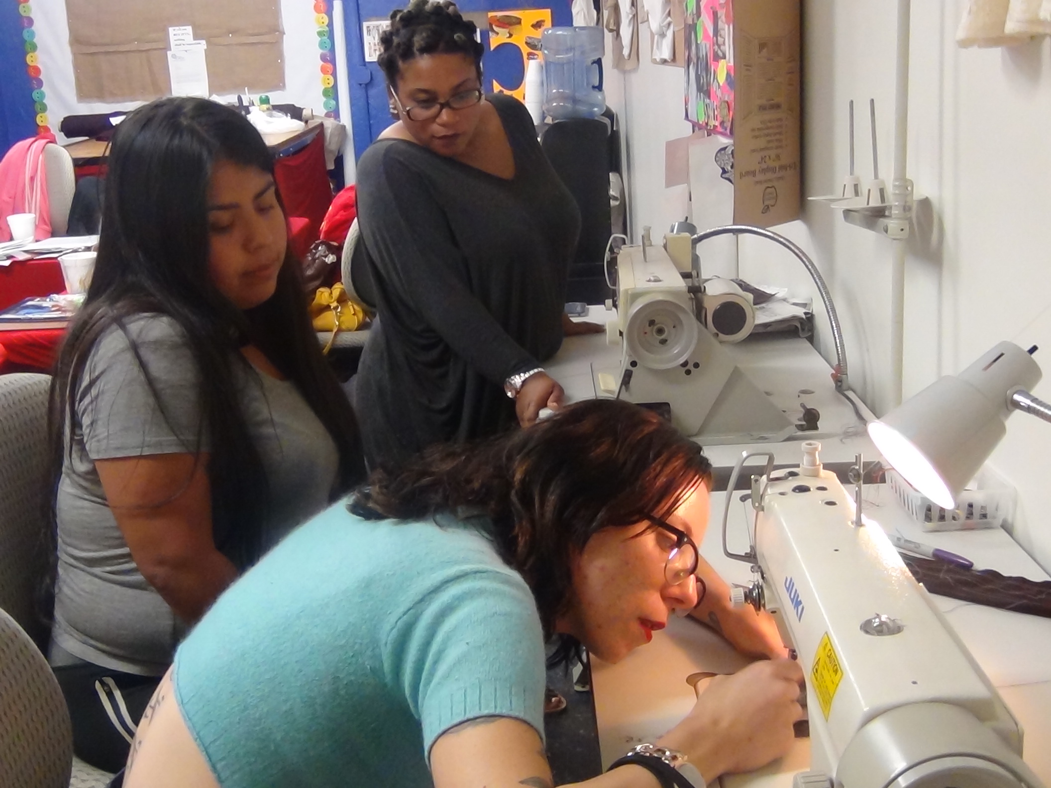 Students learning fashion and design at STITCHES TECHNOLOGY