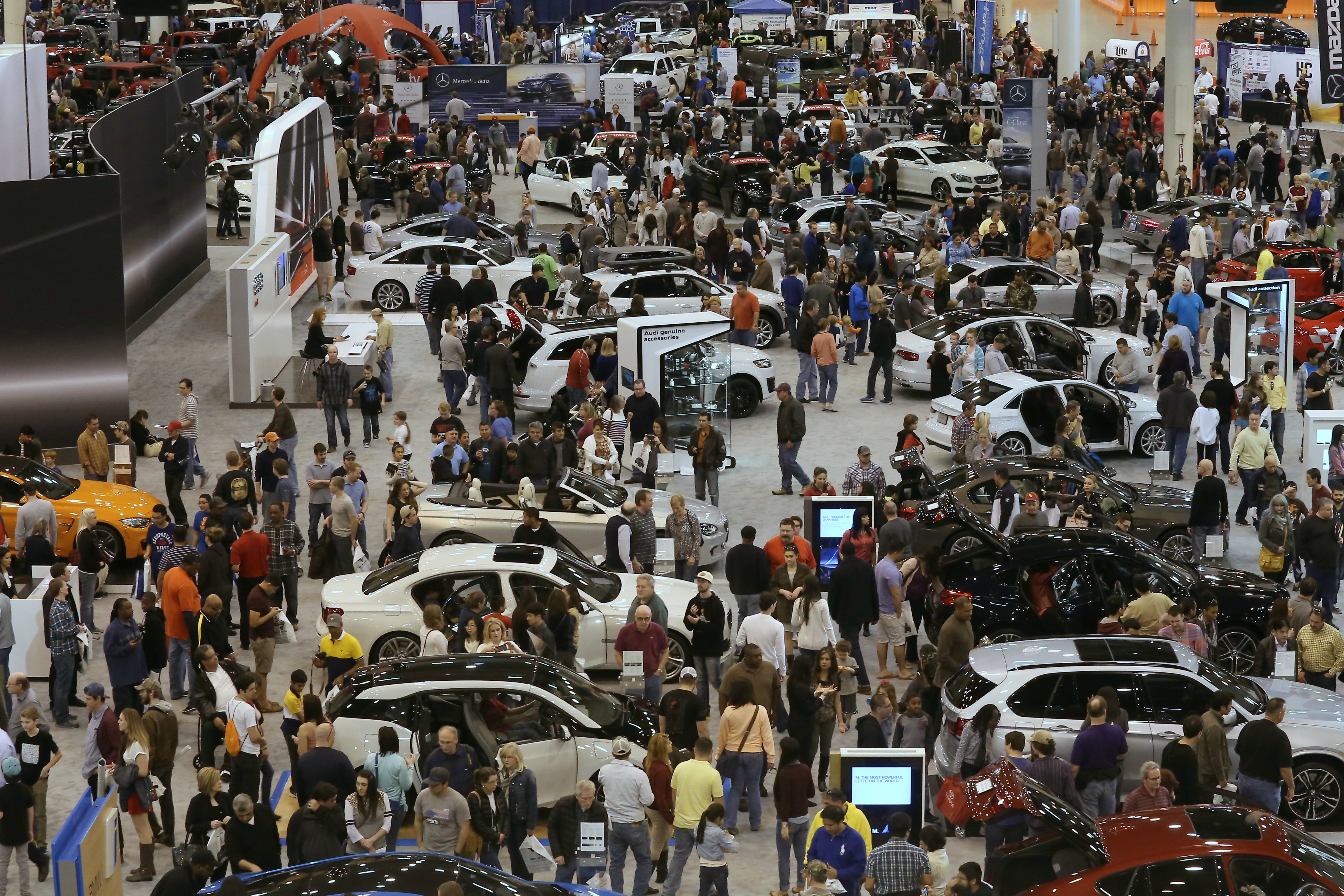 The 2016 Houston Auto Show Rolls into the Bayou City