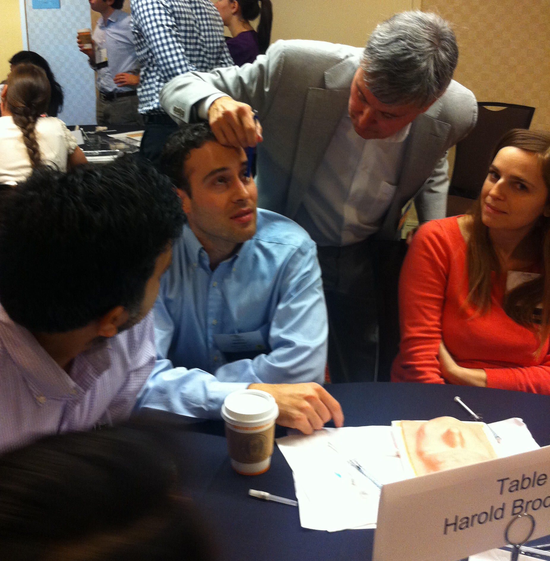 ASDS member Harold J. Brody, M.D., demonstrates injection points and techniques during last year’s Premier Annual Resident Cosmetic Symposium.