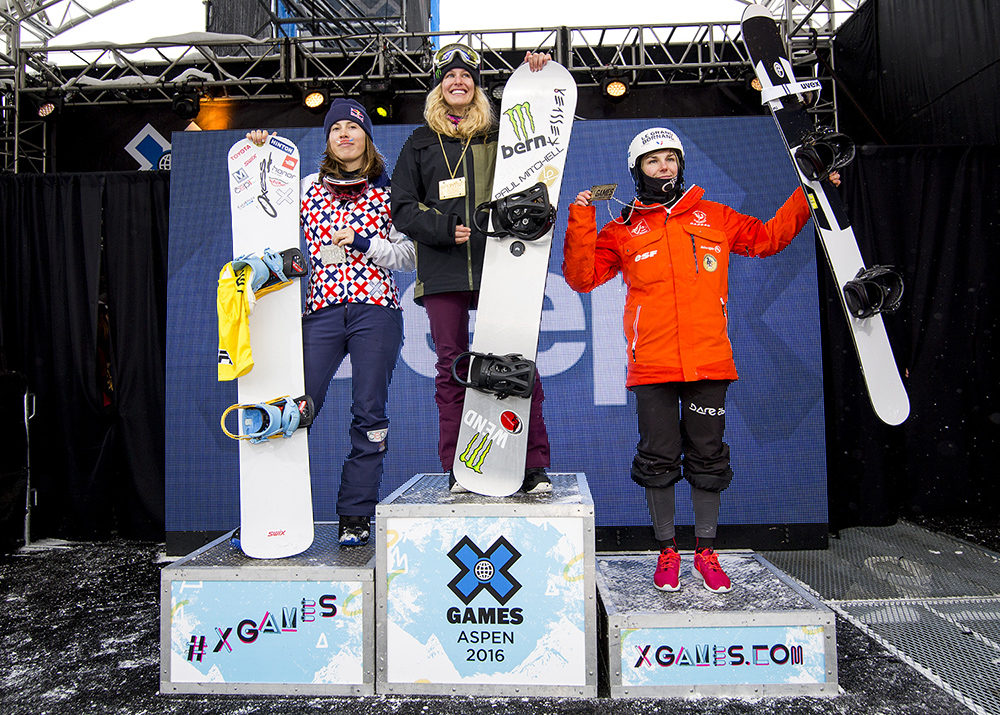 Monster Energy's Lindsey Jacobellis Wins Gold in Women's Snowboarder X at X Games Aspen 2016