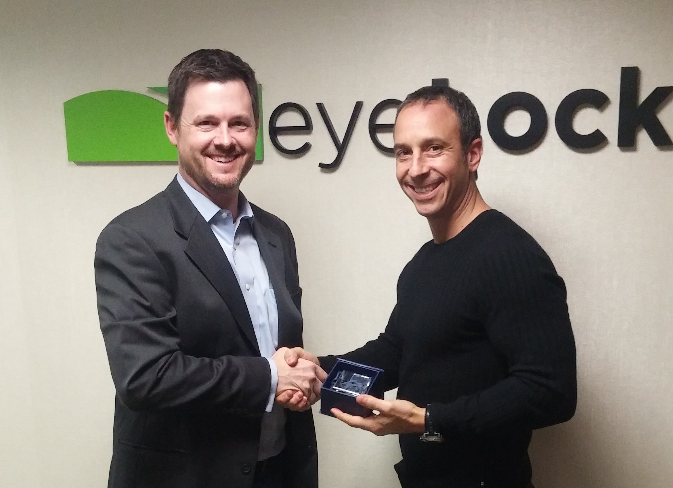 Eyelock Chief Marketing and Business Development Officer Anthony Antolino (R) accepting his 2016 BIG Innovation Award from Business Intelligence Group Managing Director Russ Fordyce (R) in New York Ci