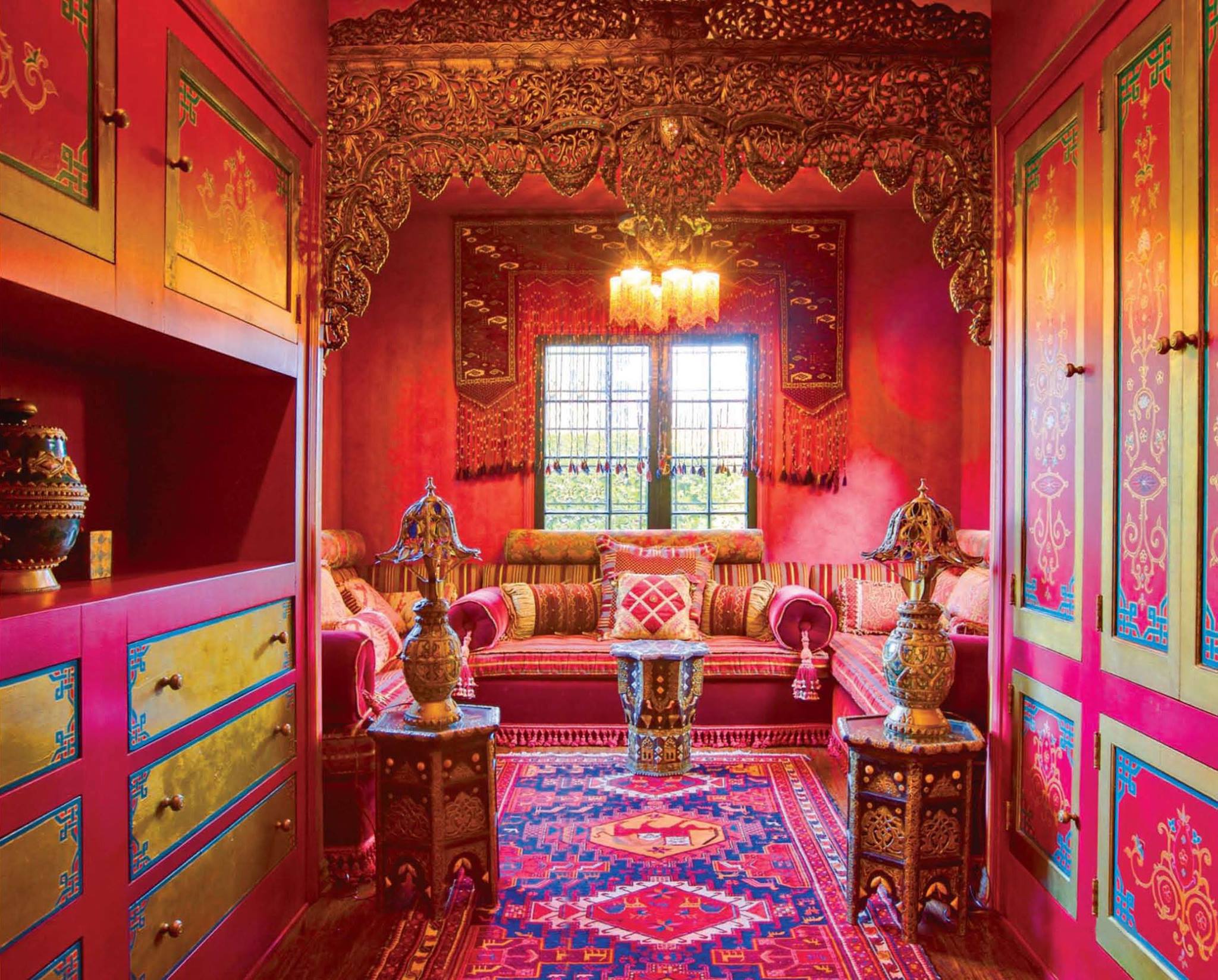 The Moroccan Sitting Room of the Jimi Hendrix Suite at The Cedars Photo by Daniel Messier