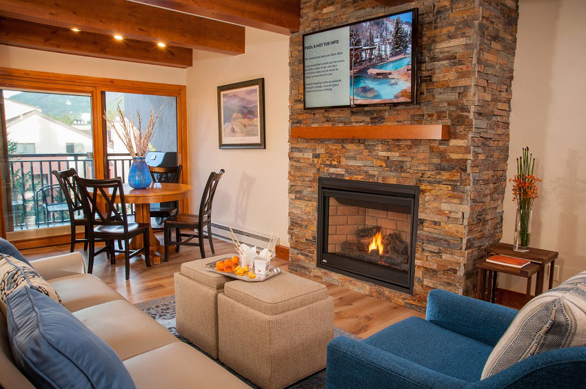 Antlers at Vail’s top-rated family-friendly guest suites include full kitchens, dining areas and living rooms with room to spread out.