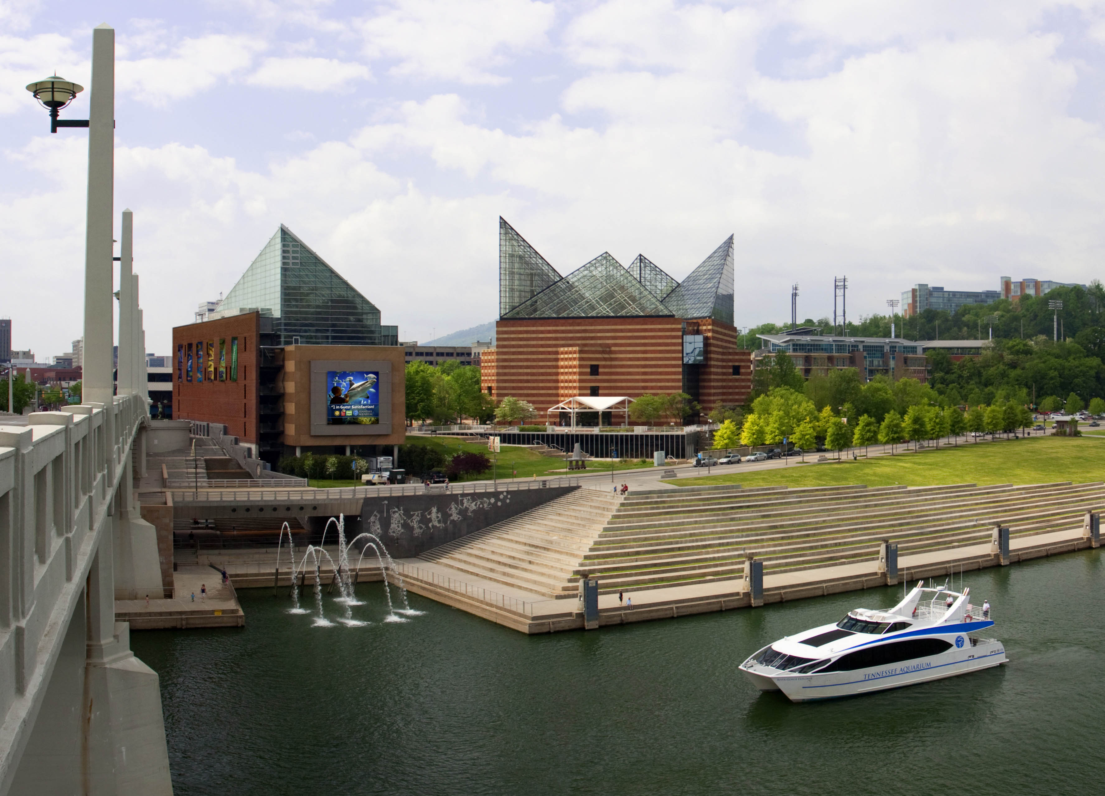 Keith Sanford Named Tennessee Aquarium President and CEO