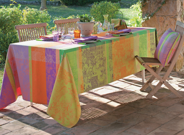Mille Patios Provence, Coated Table Linen