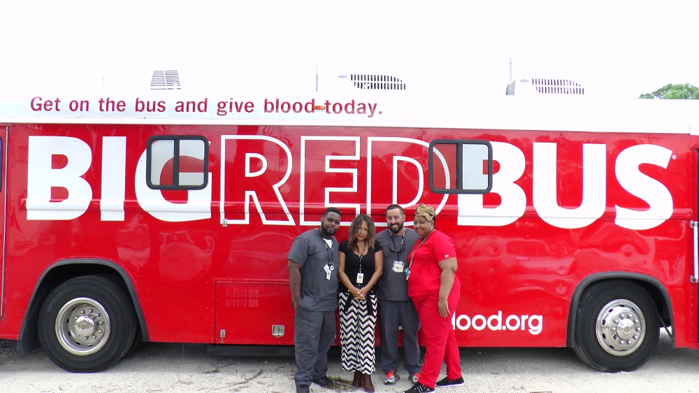 A big thank you to Lawrence, Yasmin, Daniel, and Nadine for their excellent service!