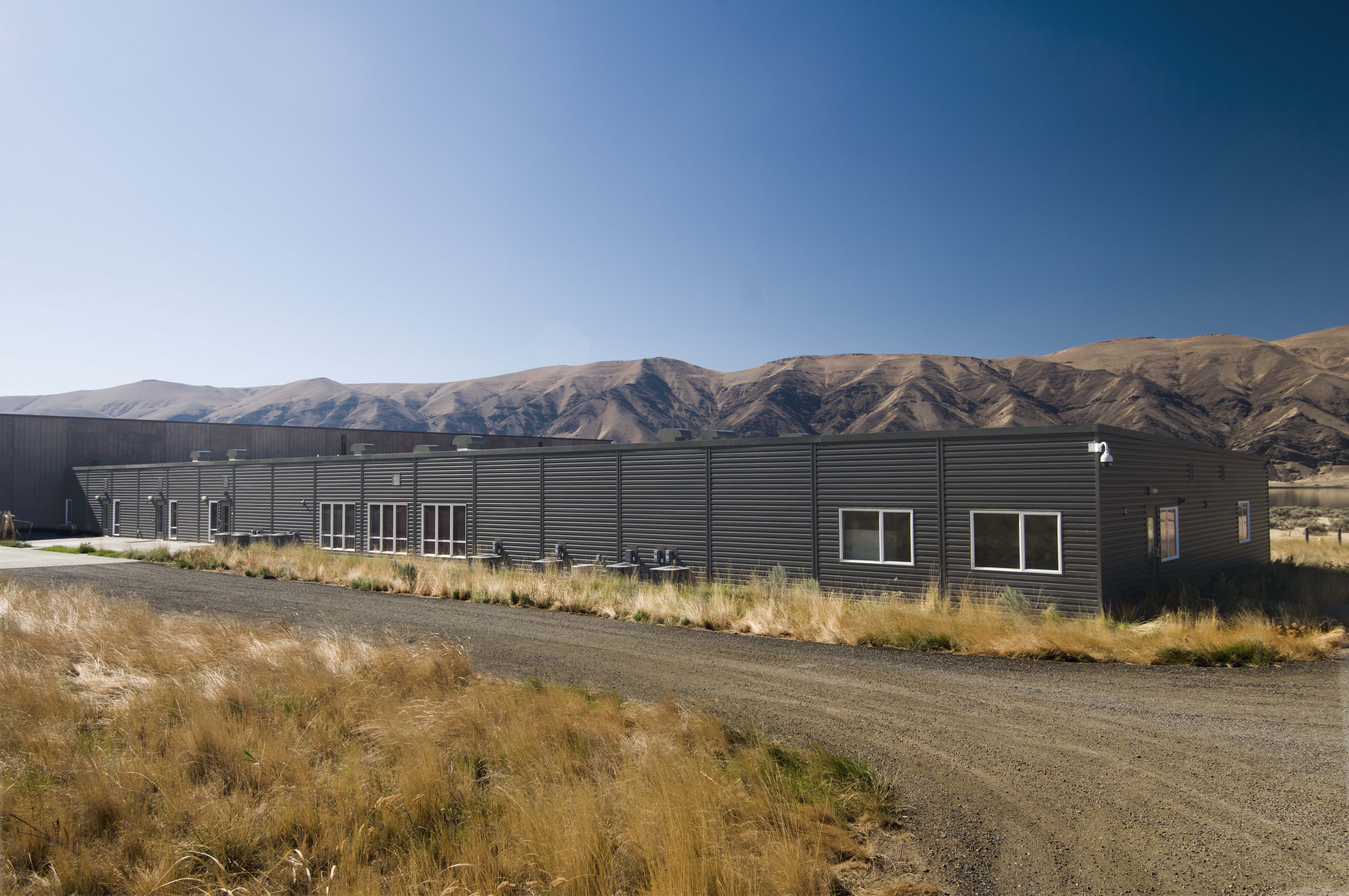 Wanapum Hertiage Center: traditional and modular construction work together to share a culture with present and future generations.