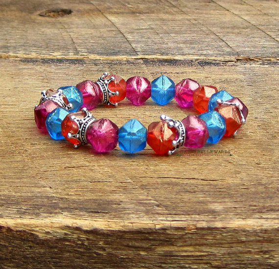 Crown Bracelet with Czech Glass Beads from SassyBelleWares,