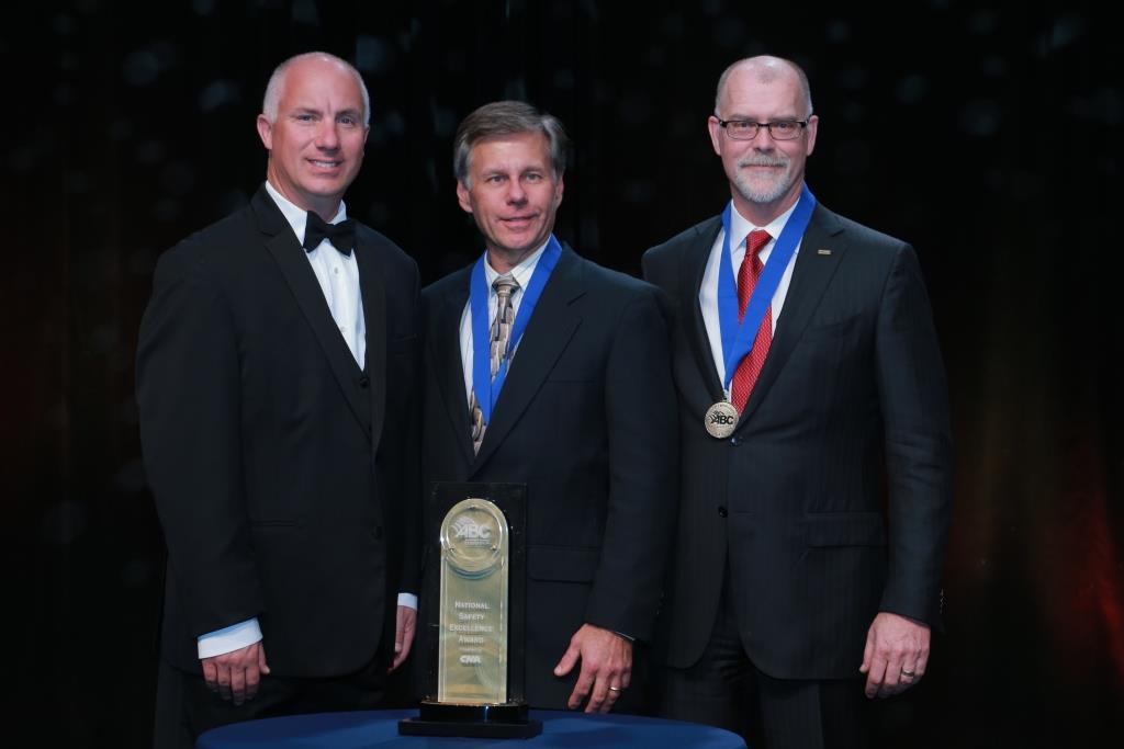 GIlbane Accepts ABC National Safety Award