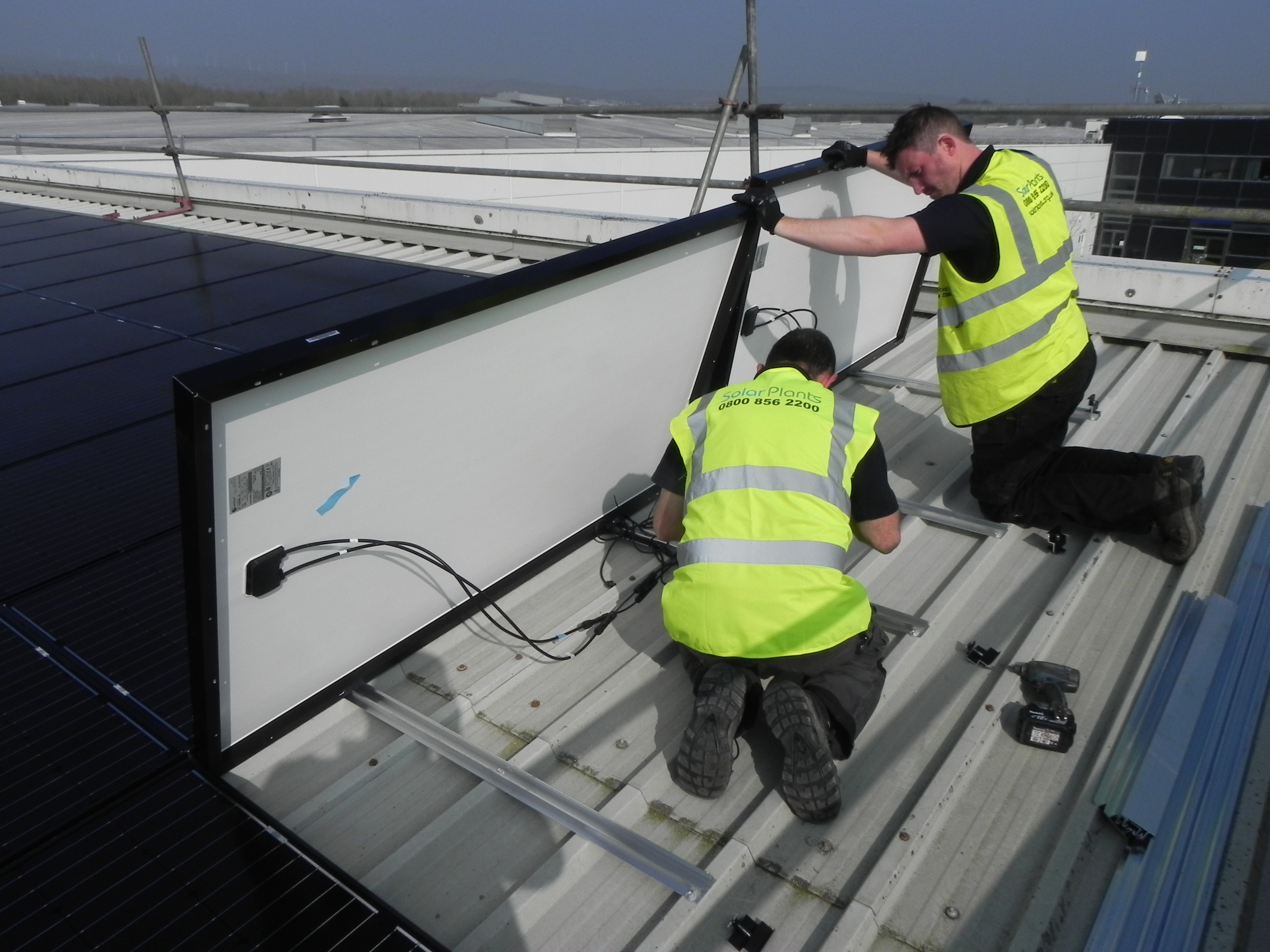 Solar Plants installing SolarEdge’s DC optimized inverter solution at Sony UK Technology Centre