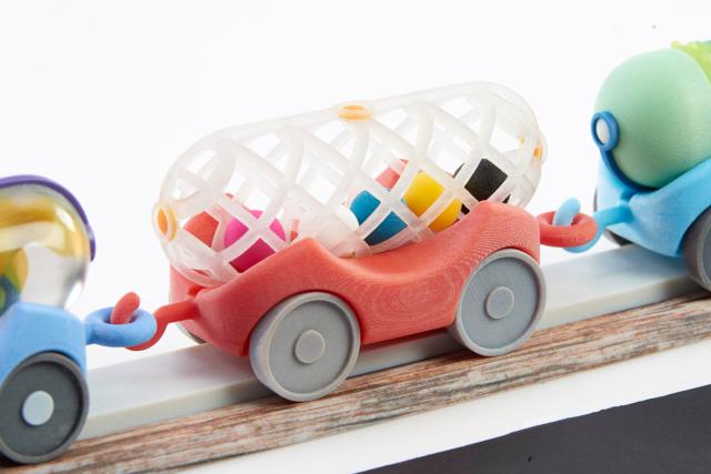 The Stratasys J750, a groundbreaking 3D Printer at Midwest Composite Technologies, prints full-color prototypes.