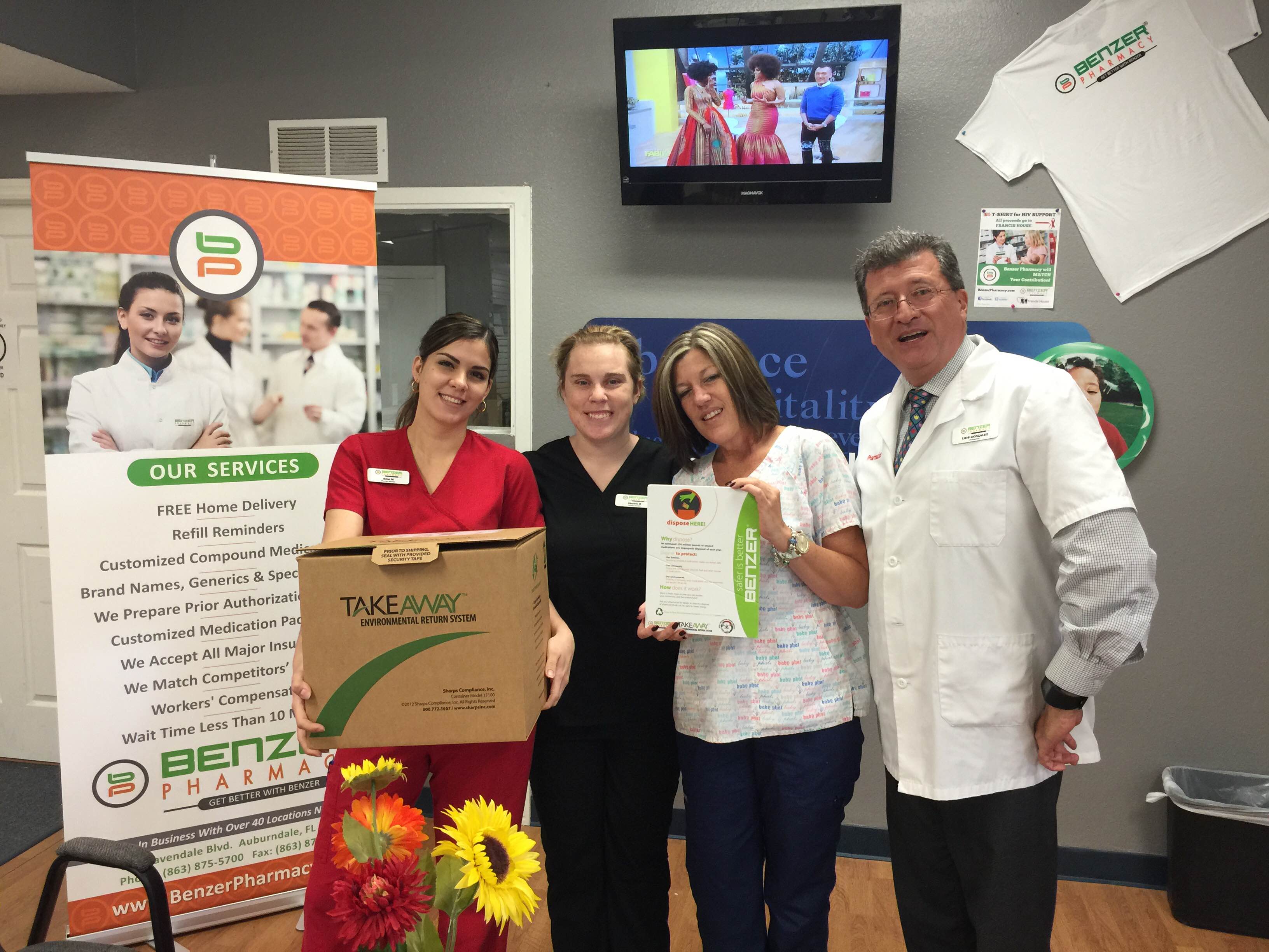 Pharmacists in Benzer Pharmacy located in Auburndale, Florida receive their DisposeMyMeds container.