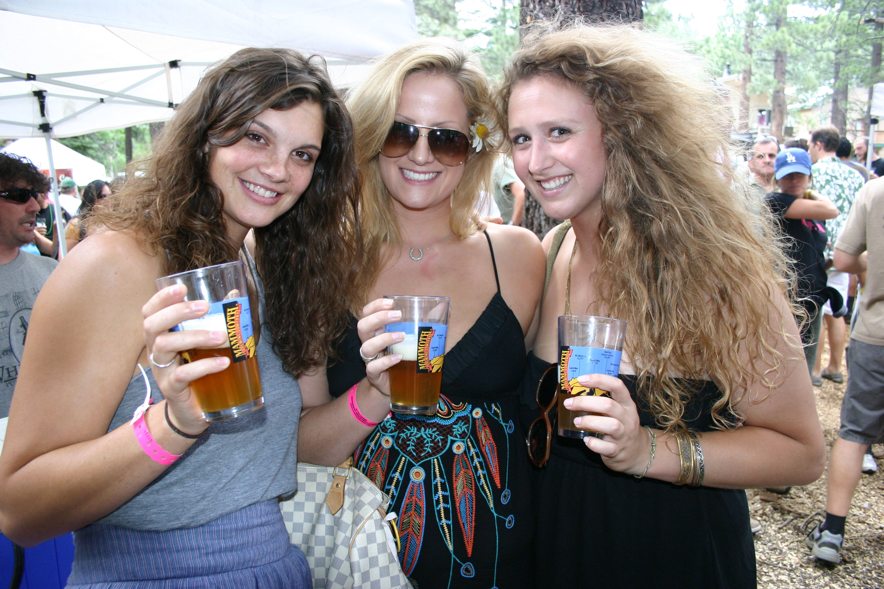 Visitors to the 22nd Annual Mammoth Festival of Beers & Bluespalooza can taste from over 90 craft breweries featuring over 200 craft beers from across the country.