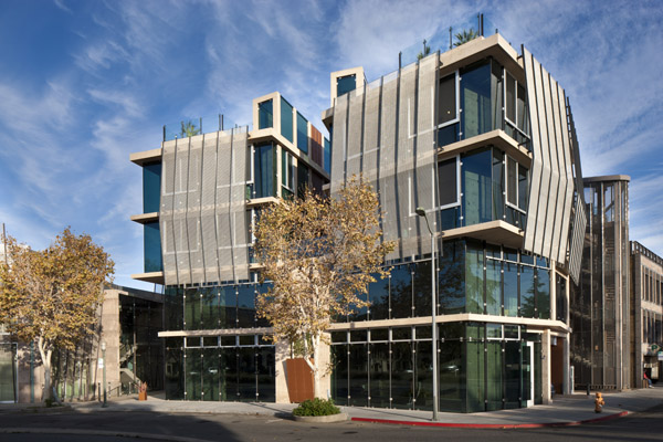 Palo Alto condominium by Joseph Bellomo Architects