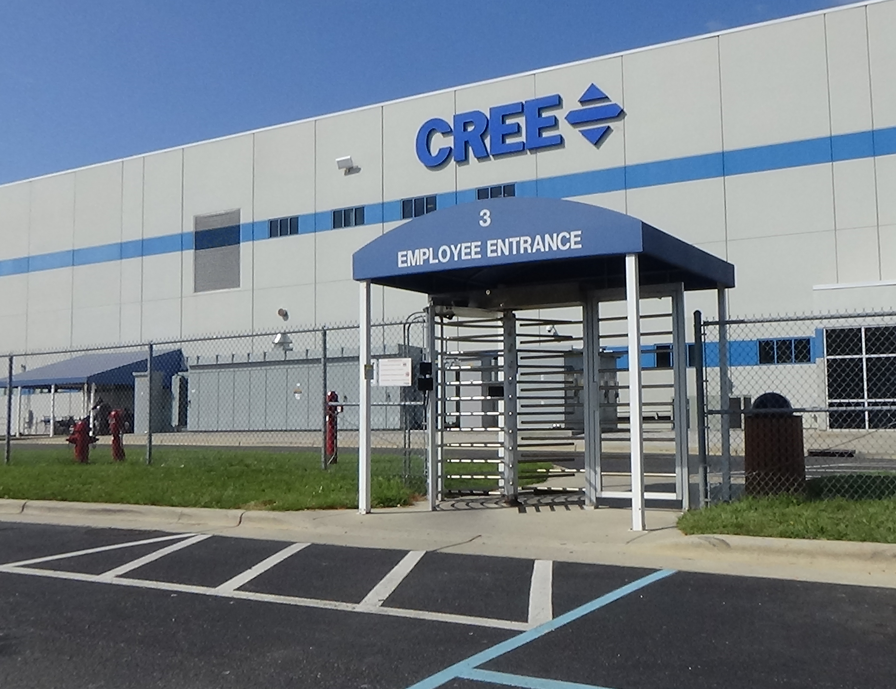 Boon Edam turnstiles installed at Cree Research in Research Triangle Park (NC) were filmed to illustrate how turnstiles operate in a real-world environment