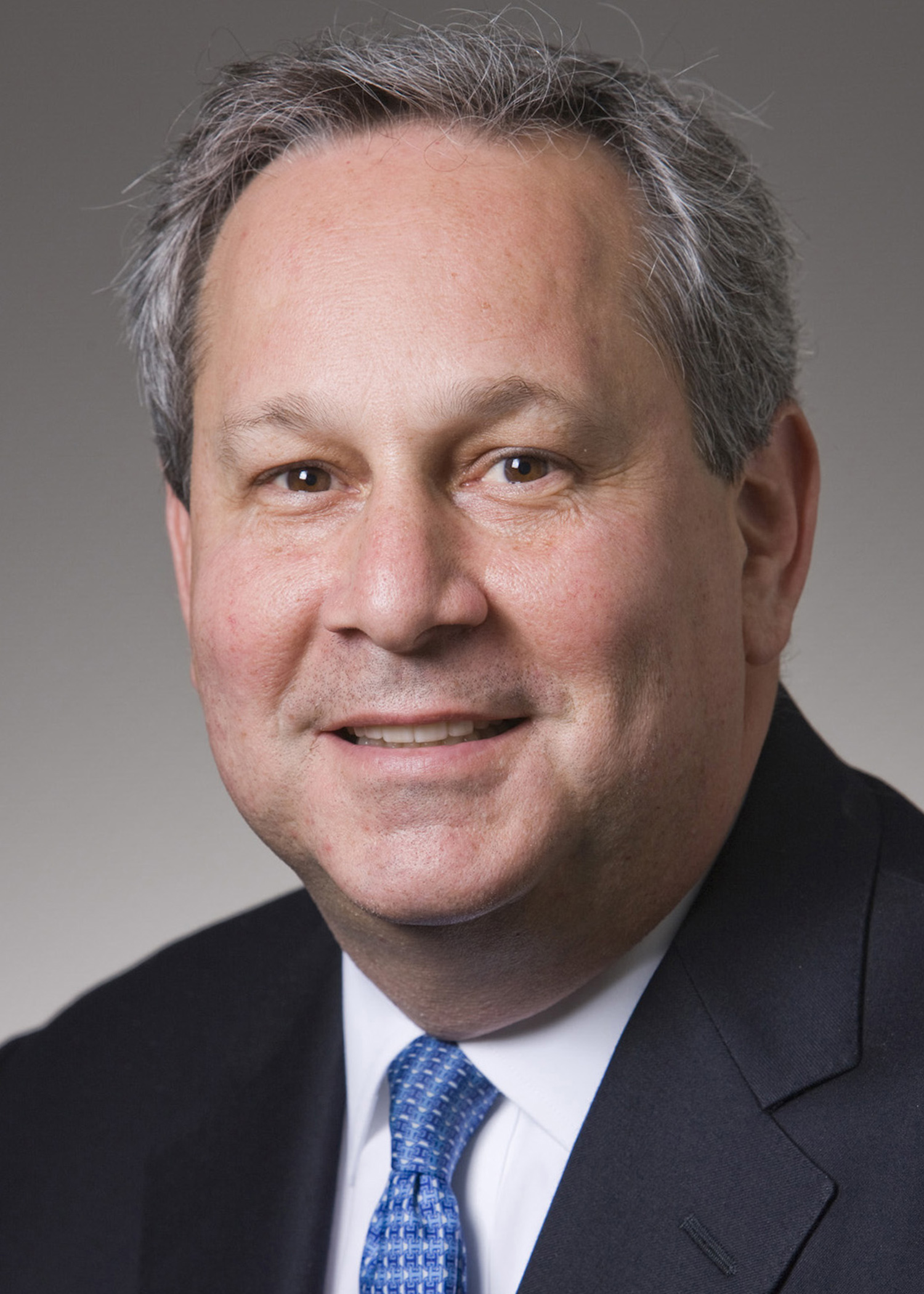 Larry Gore was promoted to Co-Manager of Wilmington Trust's Wealth Advisory.