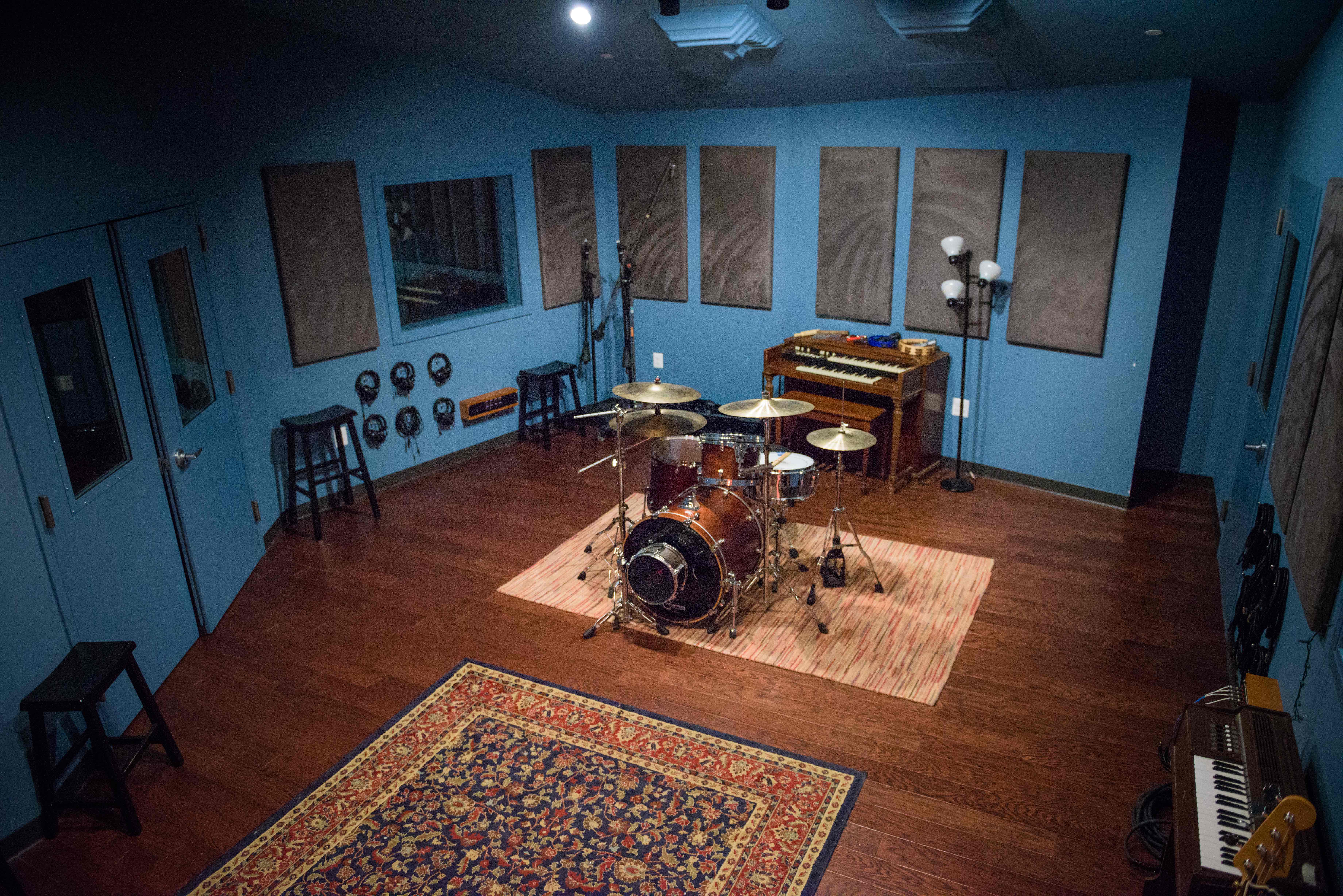 Blue Room Productions Herndon Live Recording Room