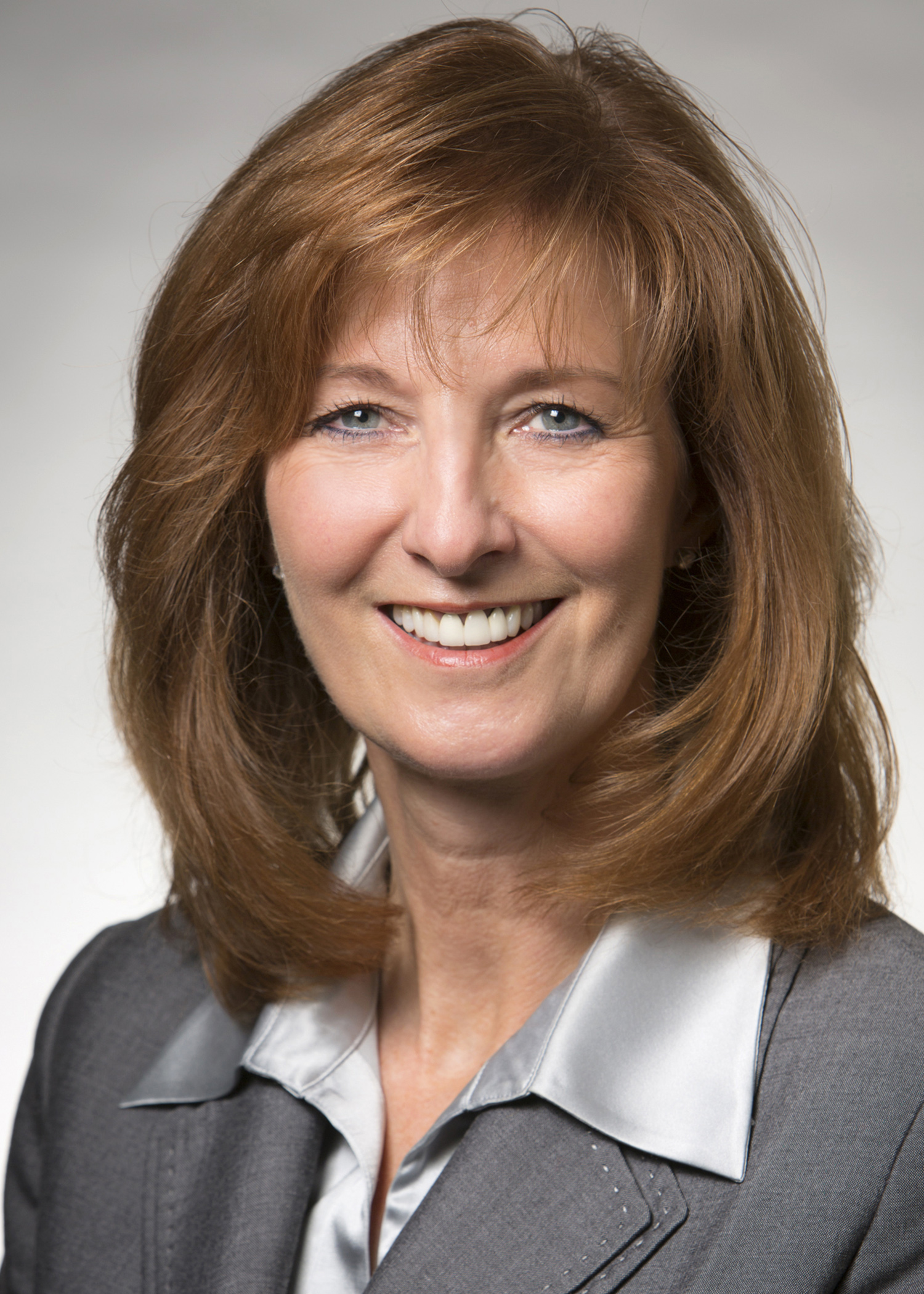 Sandra Massa joins Wilmington Trust's Wealth Advisory team in Delaware as senior private banker.