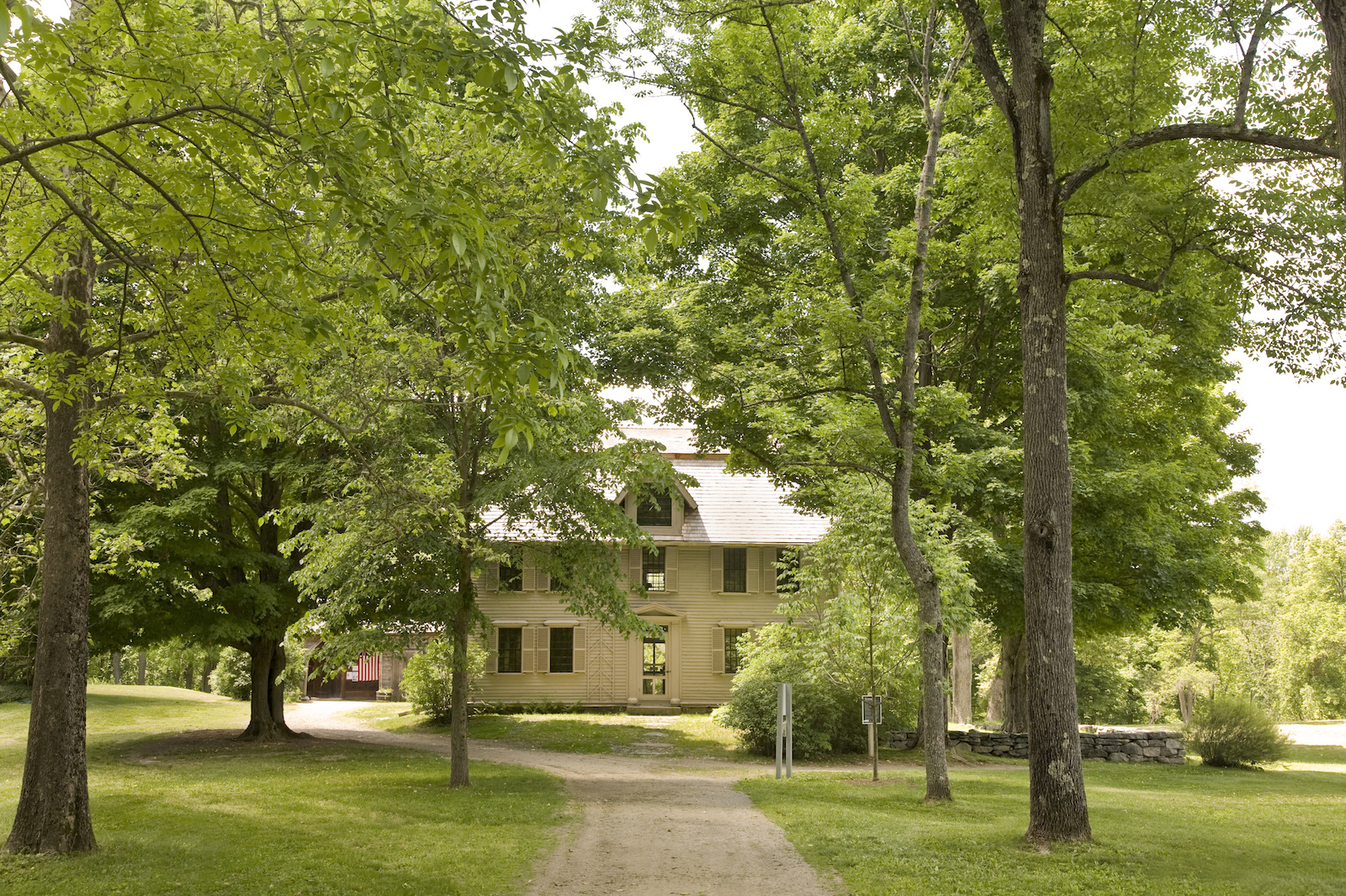 The Old Manse, Trustees