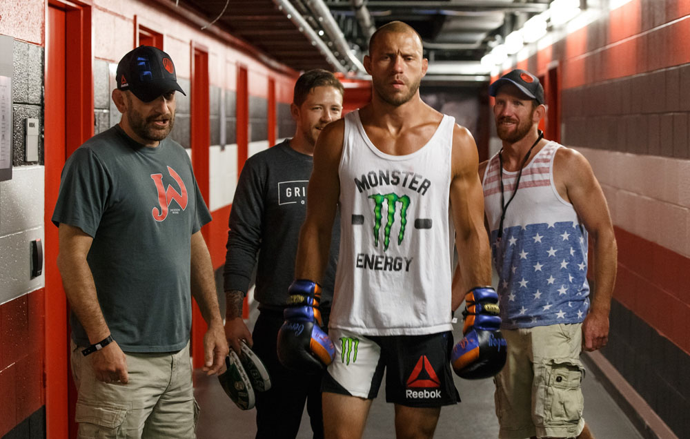 20 Reebok Ufc Combat Gear Stock Photos, High-Res Pictures, and Images -  Getty Images