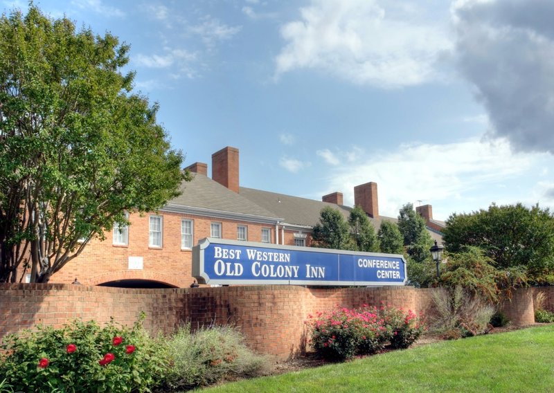 Best Western Old Colony Inn