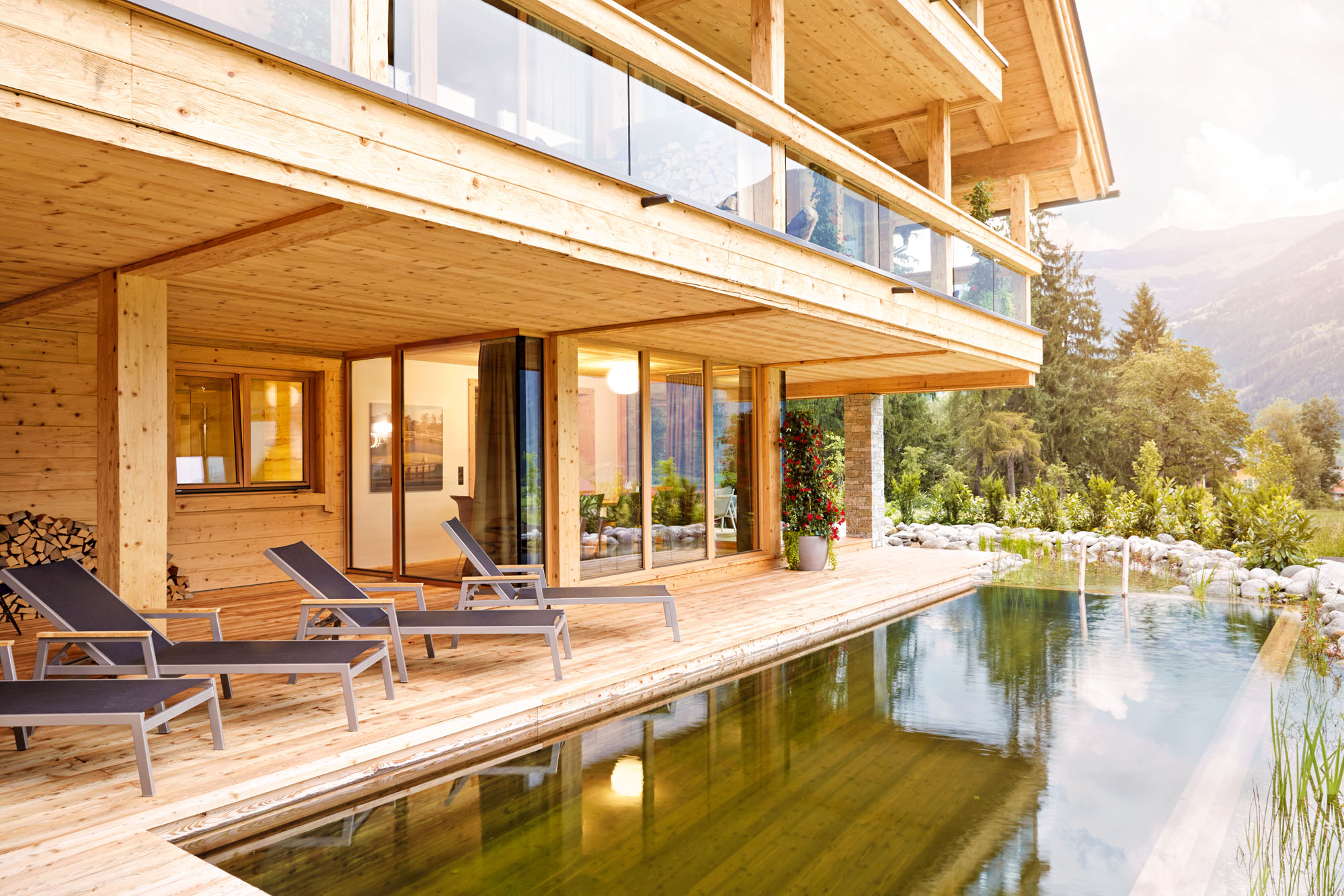 Experience “healing through wood” at Austria's Ecolabel-EU-certified, all-local-wood ZillerLodge