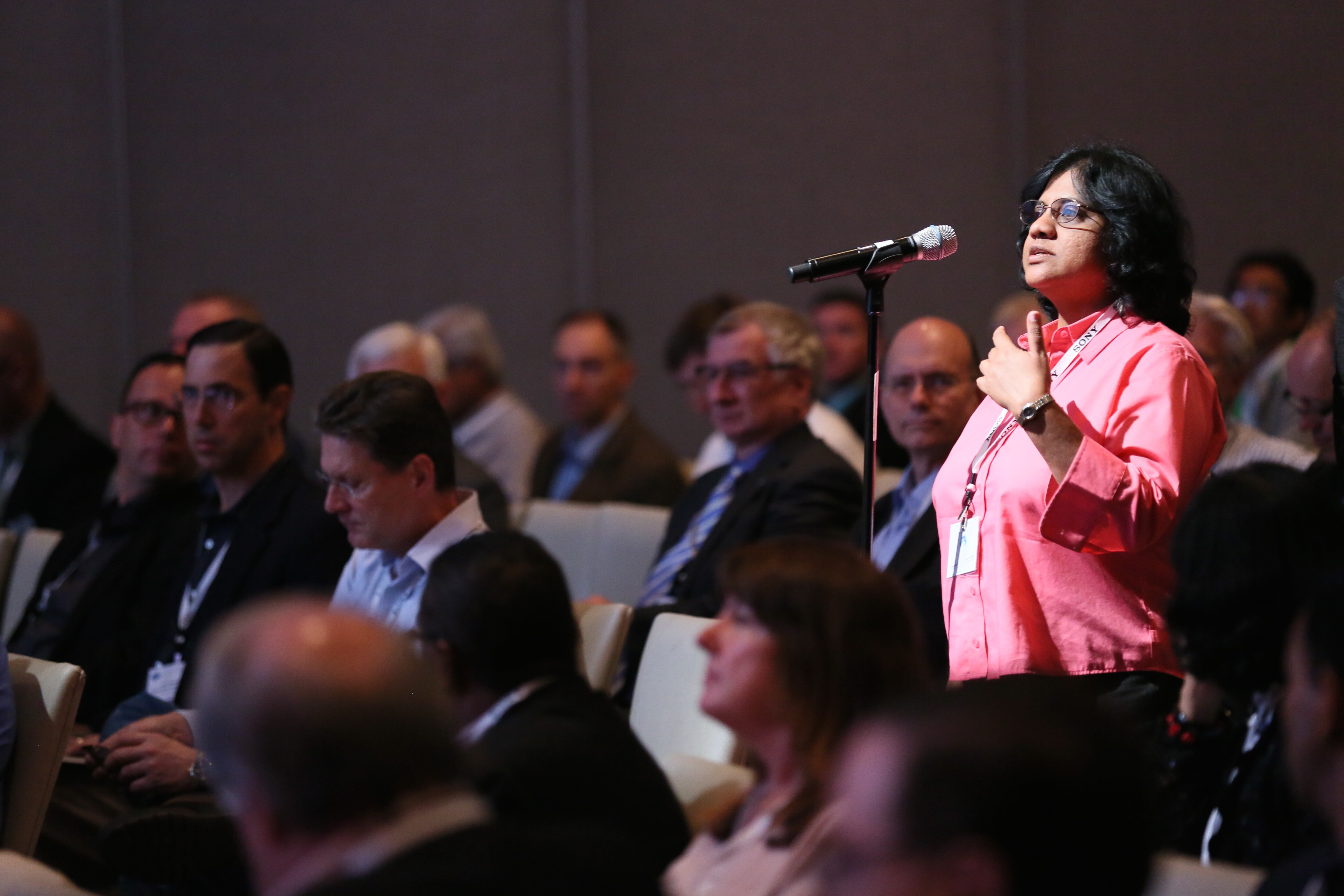 SMPTE 2015 Attendee asks a question during a Technical Conference Session