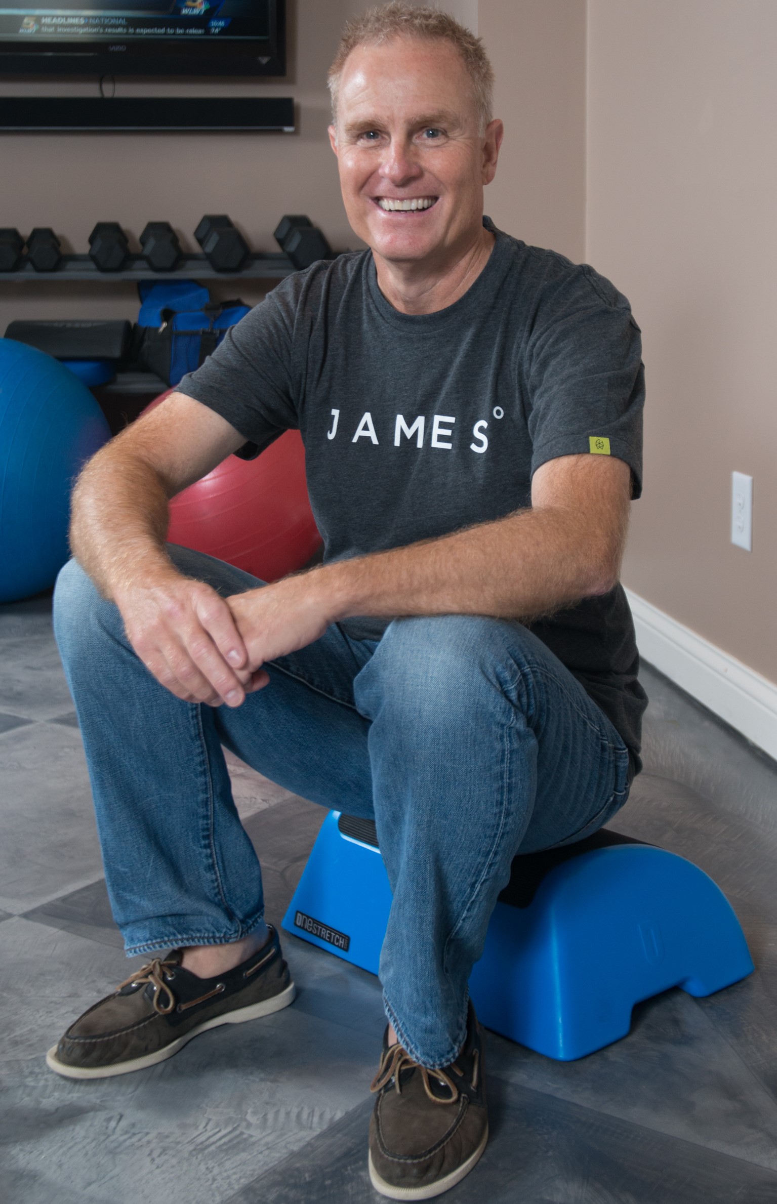 Dr. Amis in a home gym with One Stretch. (Image Provided)