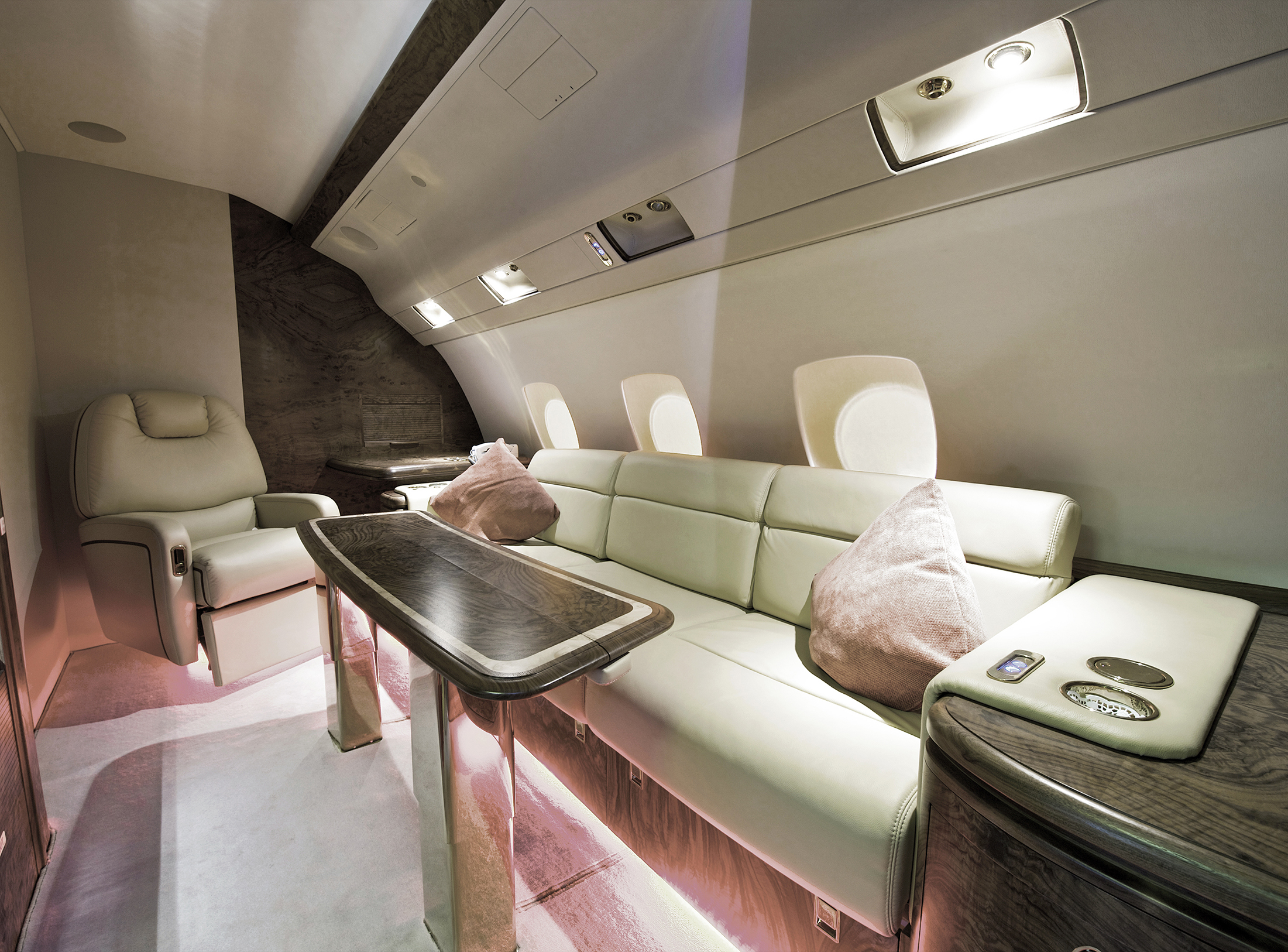 Luxury Business Jets