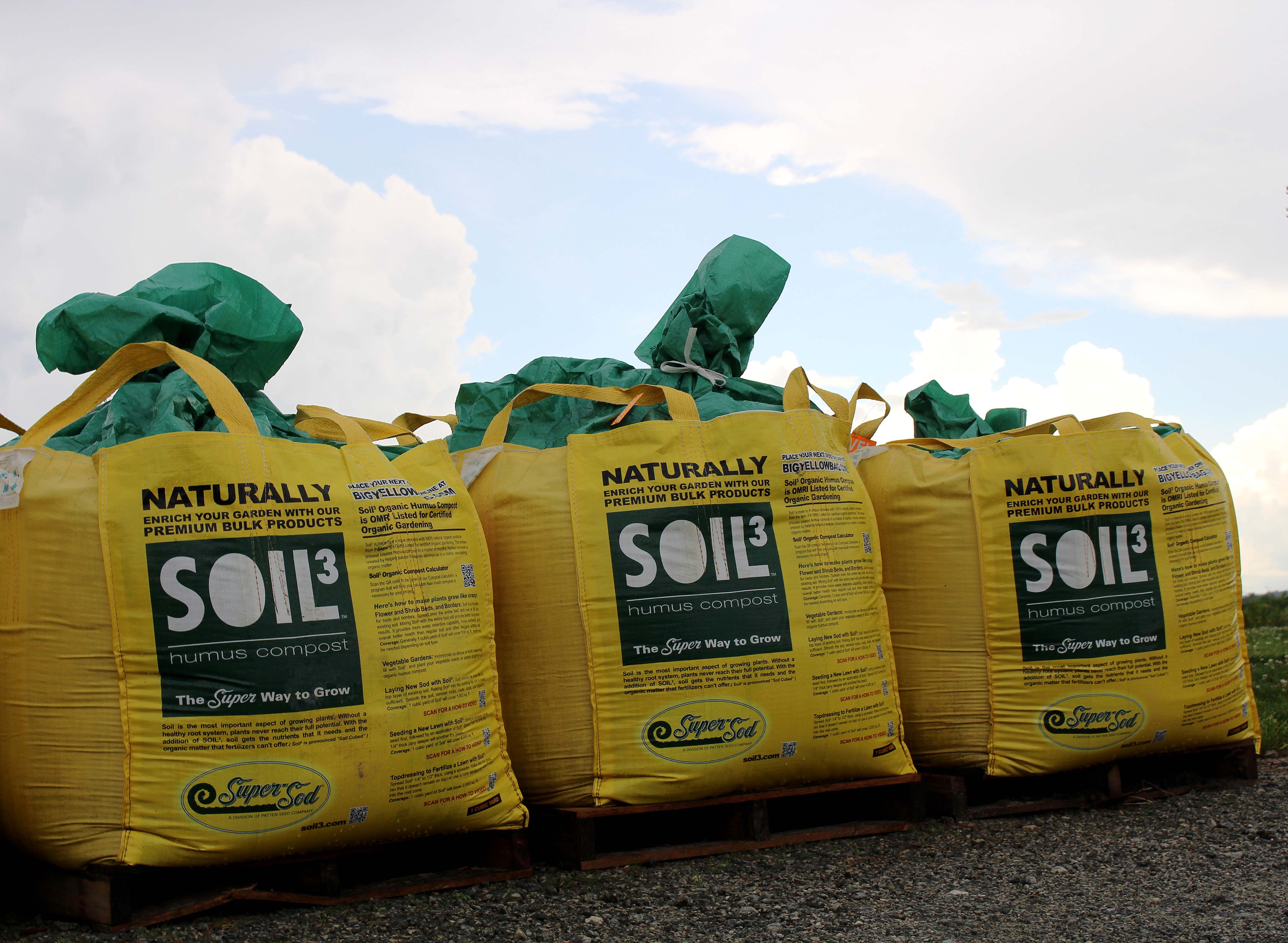 BigYellowBags of Soil3 organic compost hold a cubic yard of soil.