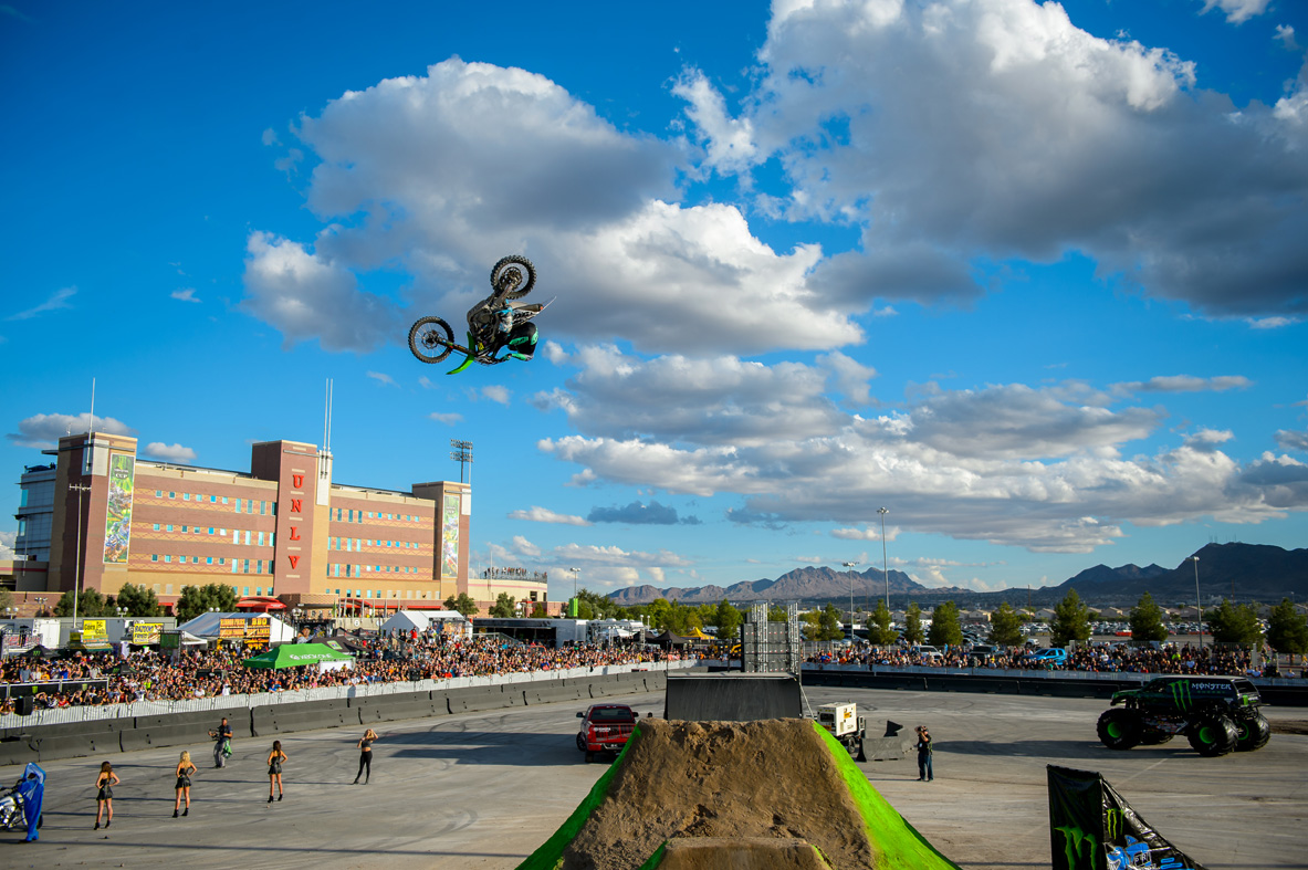 Monster Energy's Axell Hodges to compete at the Monster Energy FMX High Rollers Contest in Las Vegas