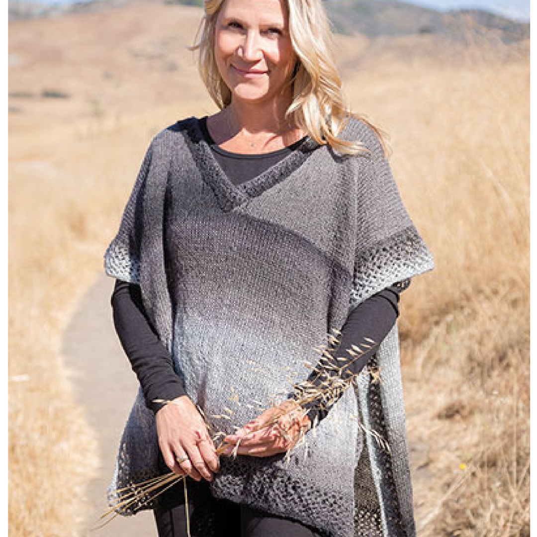 Annie's Autumn Bliss Fall/Winter 2016-17: Moonstone Poncho Knit Pattern