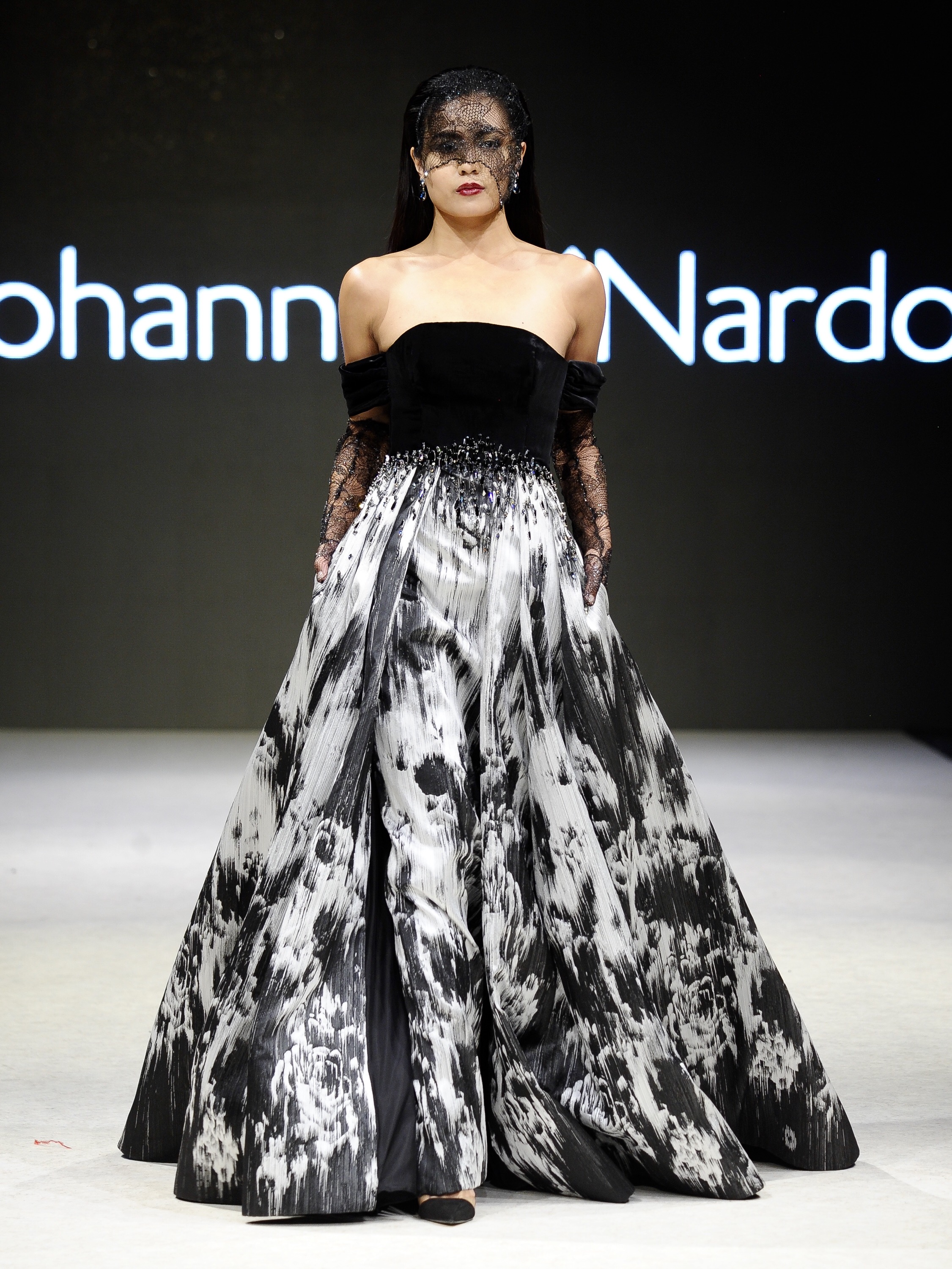 Johanna DiNardo_finale_striated floral brocade embellished gown