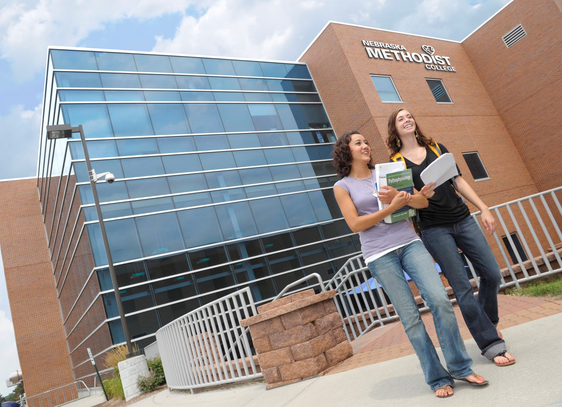 Nebraska Methodist College Unveils State-of-the-Art Mobile Clinic