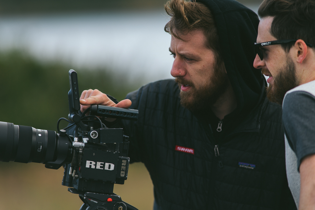 Aaron LaRocque of Mindspark Cinema and Mike Zinger of Farsik Supply review footage shot on the Sigma 50-100mm f/1.8 DC HSM | Art lens and RED Epic camera.