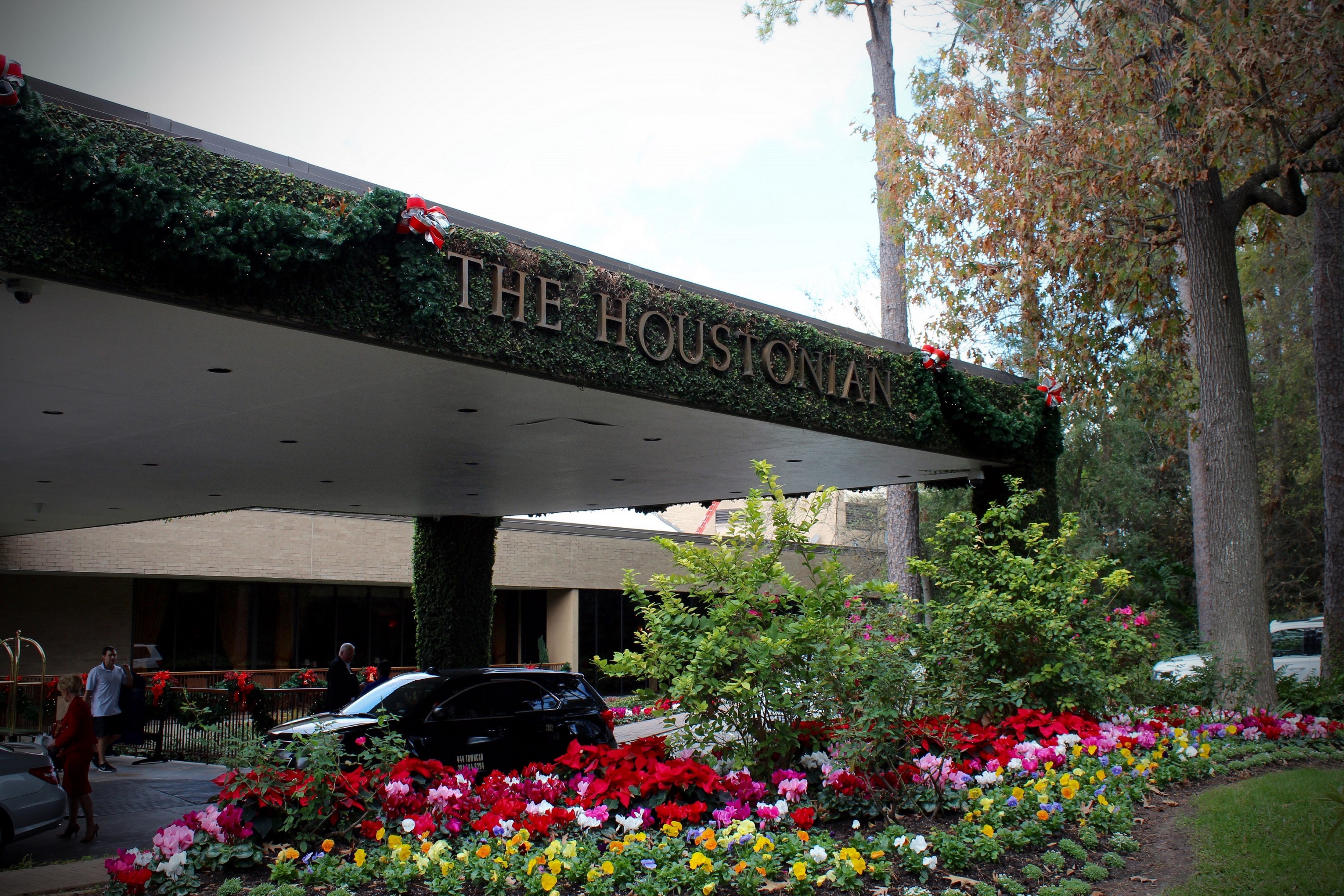 Houstonian Hotel Entrance