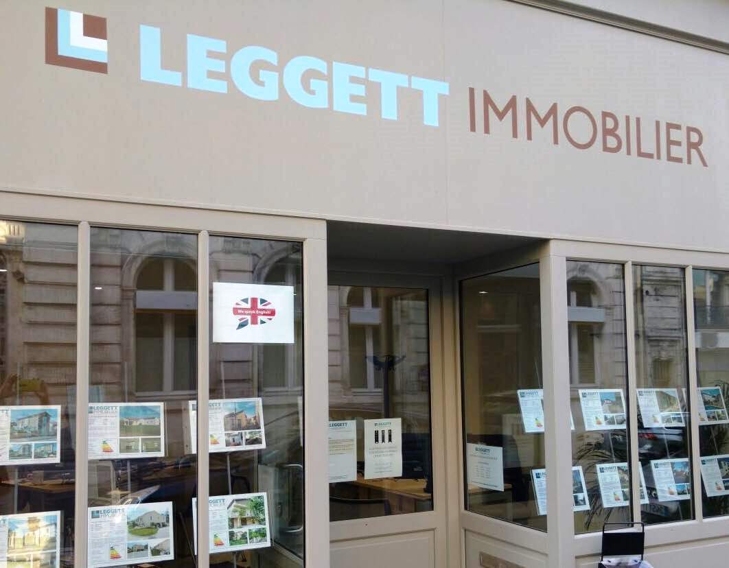 Une agence Leggett Immobilier - agence qui a enregistré 14384 requêtes au cours des 3 derniers mois.