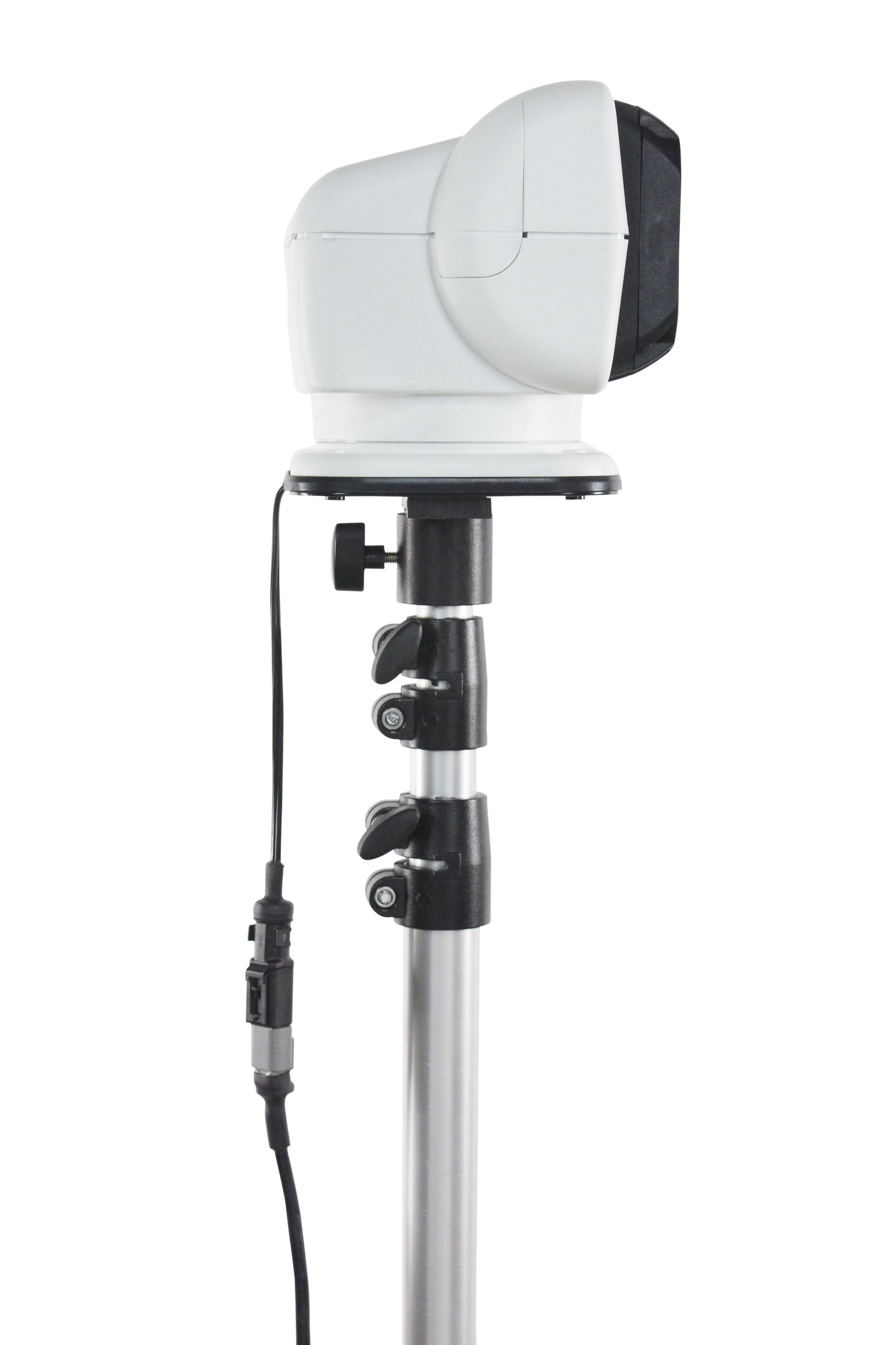 Pole Mounted LED Spotlight with Wireless Remote Operation