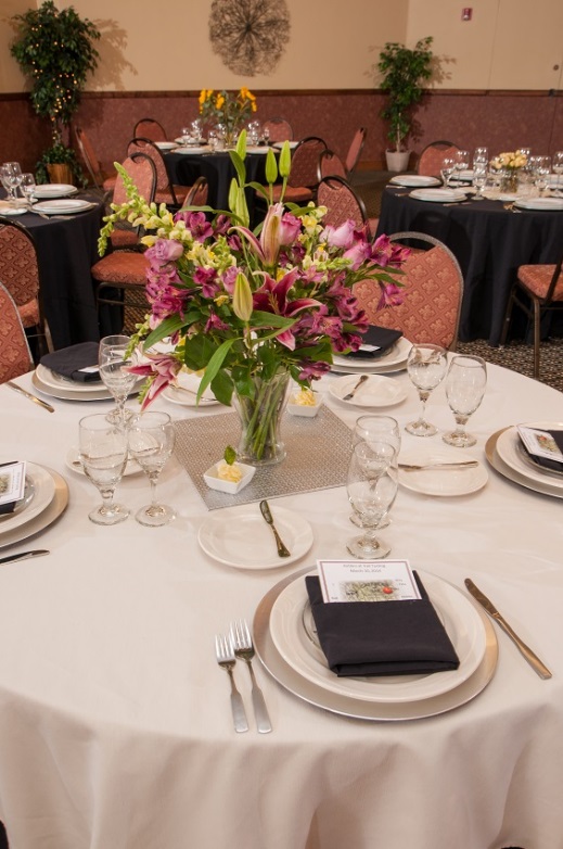 Antlers at Vail’s 2,000-square-foot conference facilities can be beautifully customized for meetings, weddings and other group events.
