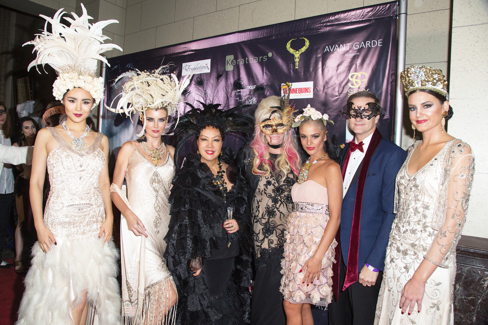 Sue Wong Mesmerized With A Fashion Extravaganza At AVANTE GARDE ...