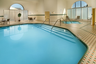 Holiday Inn Express & Suites Manassas - indoor pool