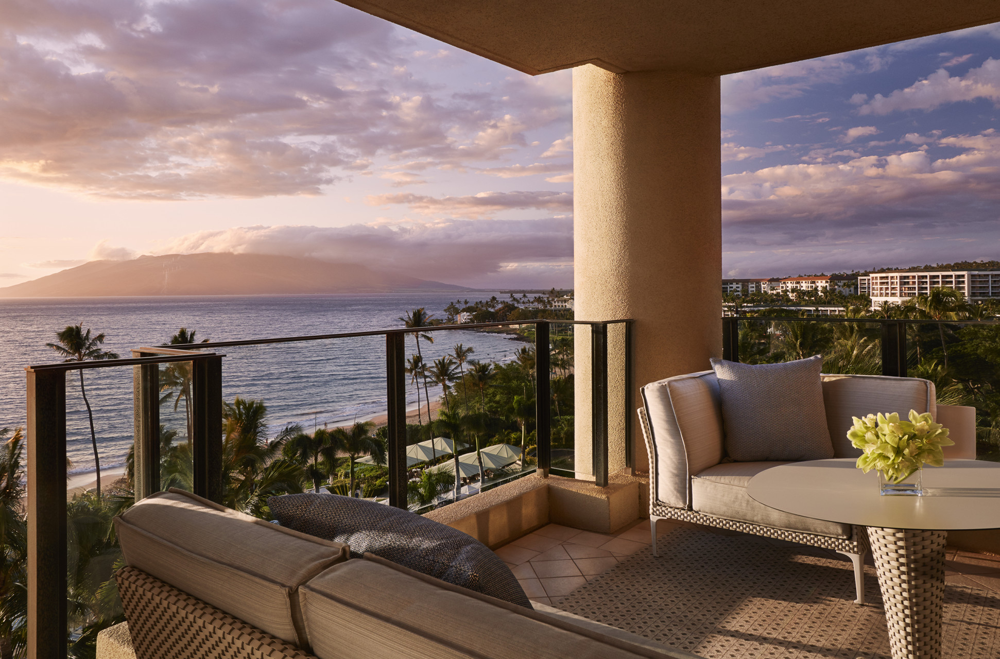 Four Seasons Maui Ocean-front Prime Suite Lanai