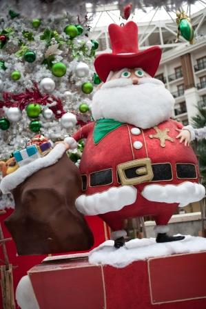 The spectacular holiday decor was created by hand by Gaylord Texan's special events team, so it is unlike anything else you will find in the world