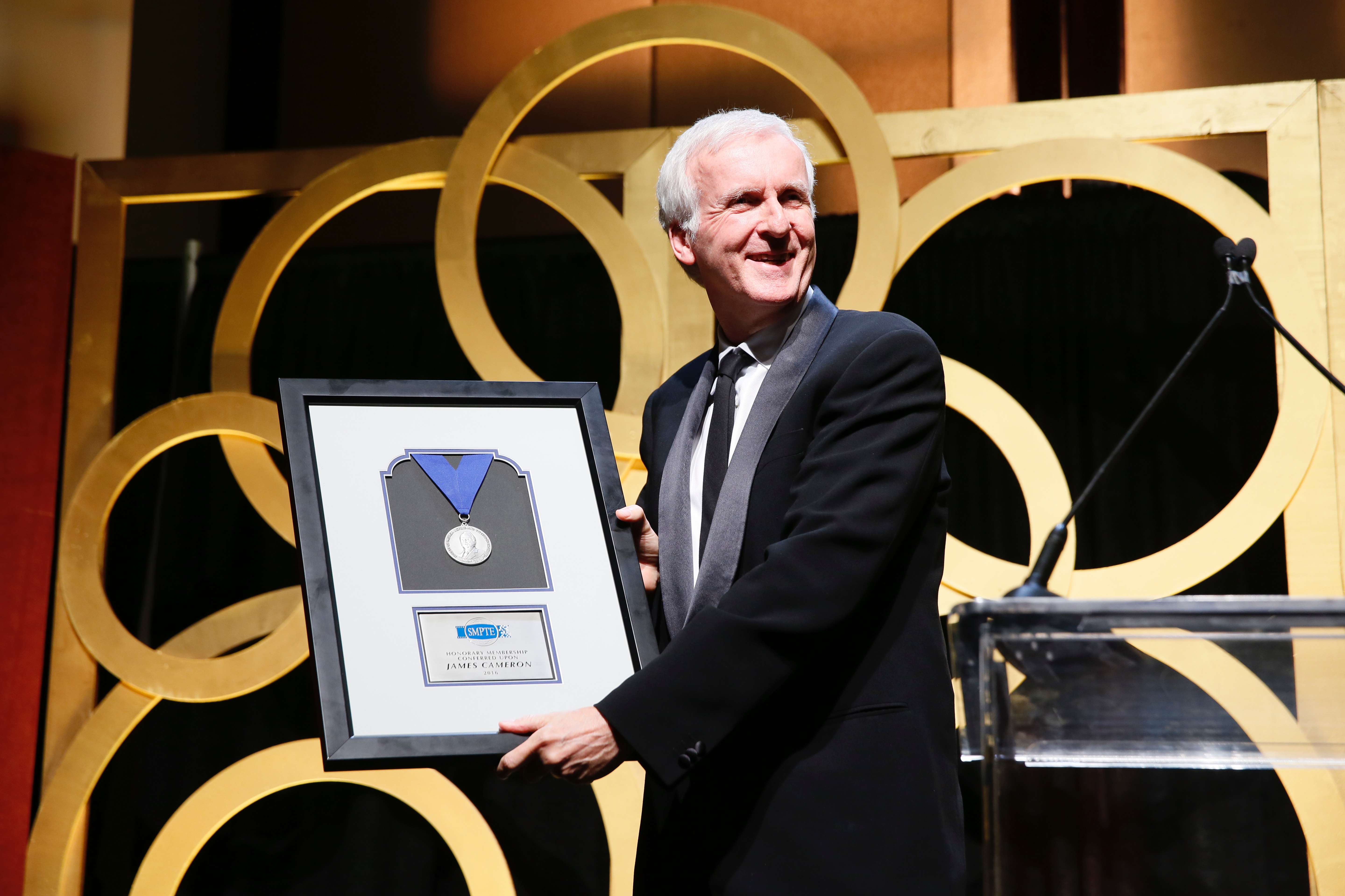 James Cameron Accepts SMPTE Honorary Membership at the SMPTE Centennial Gala