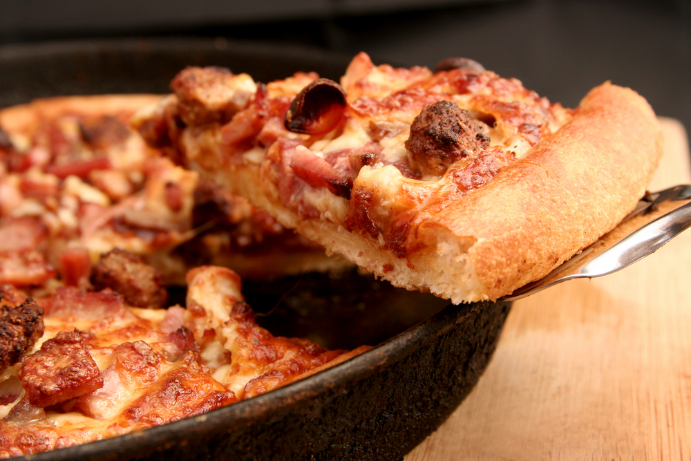 The Cornerless Pizza Pan is a cooking invention that attempts to avoid this with a pan that allows people to create the same type of deep-dish pizza with the same great taste.