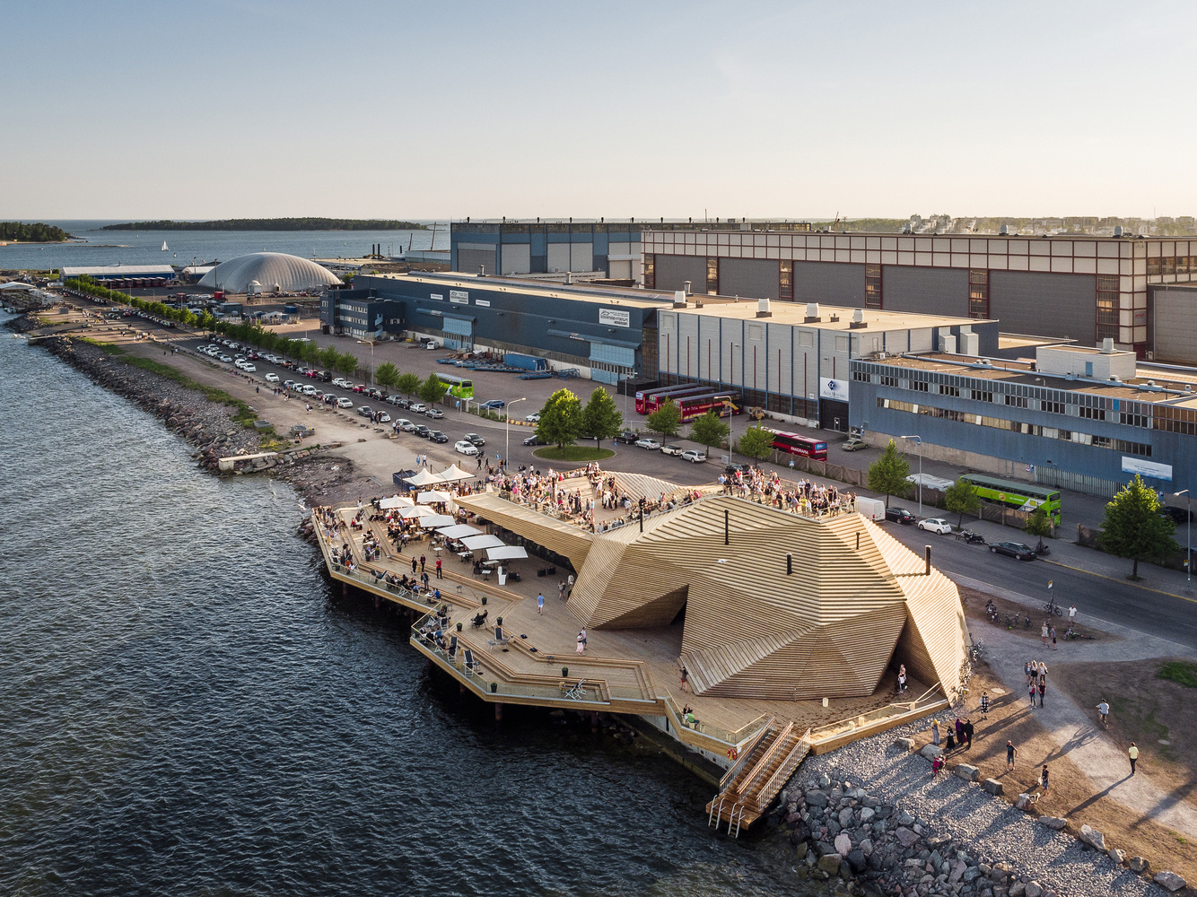 Sauna Reinvented: Helsinki’s hip, high-design public sauna complex, Löyly, shows the intensely new social directions in sauna-going (Source: Avanto Architects by kuvio.com)